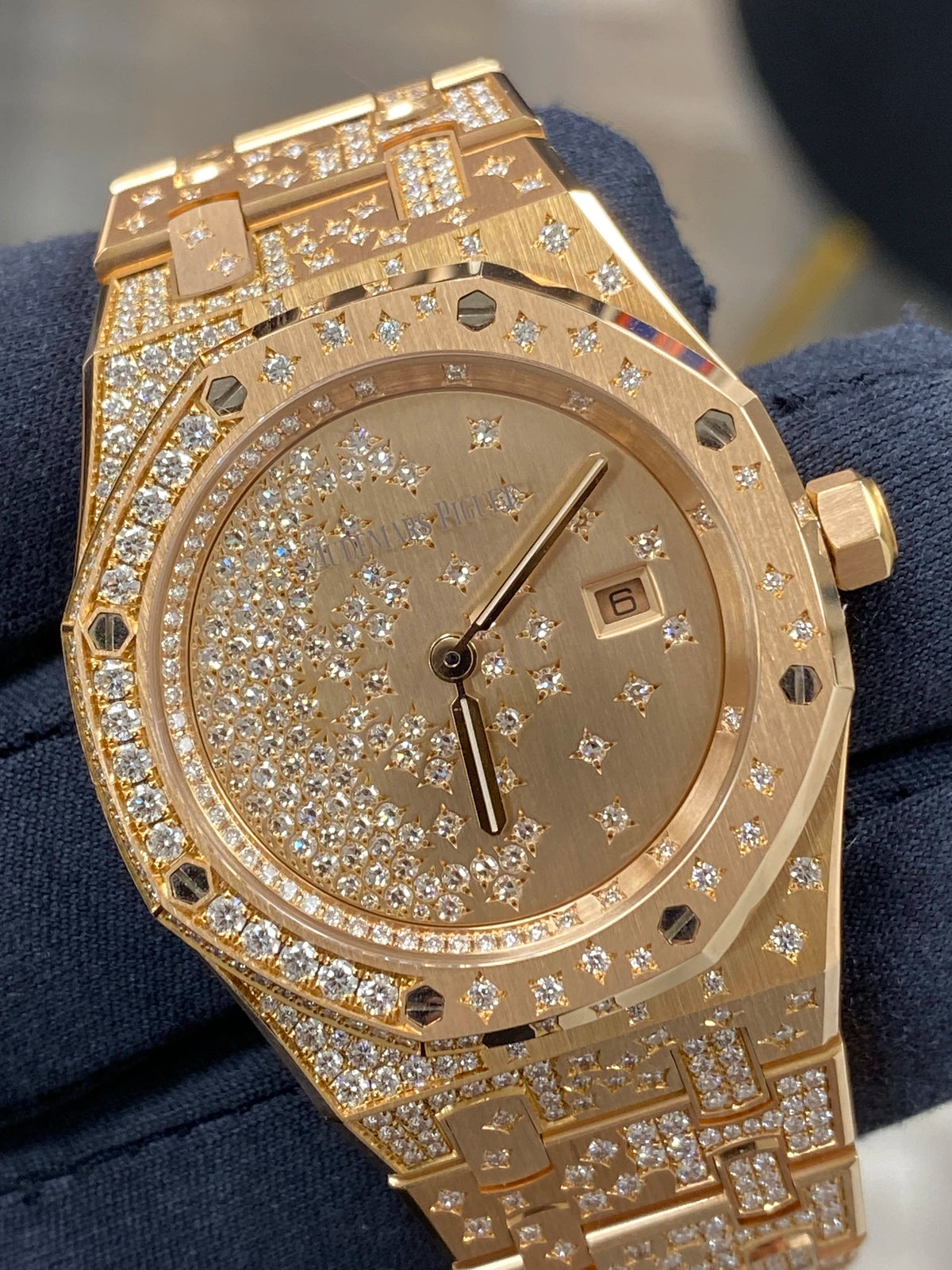 Audemars Piguet Royal Oak Quartz Diamond 67654OR.ZZ.1264OR.01 SOLD