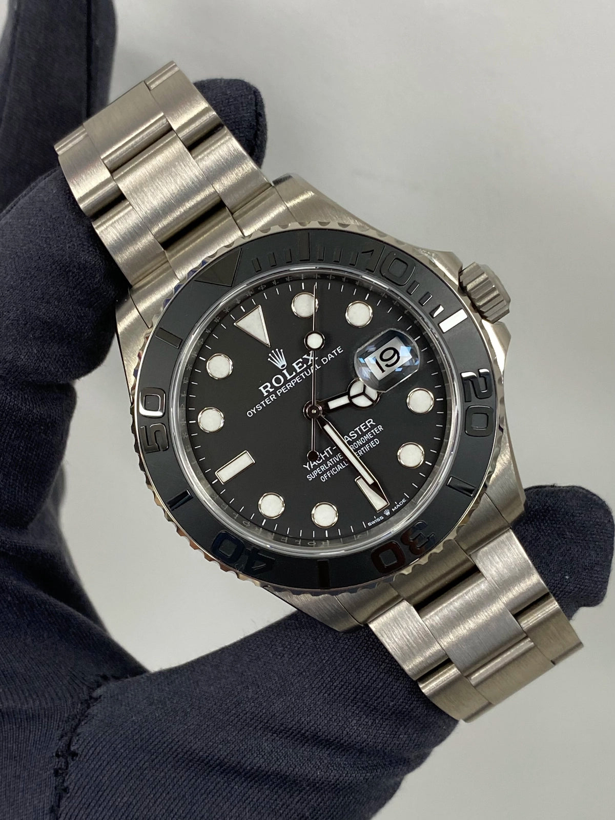 Rolex Rlx Titanium Yacht-Master 42 226627 Card 2026
