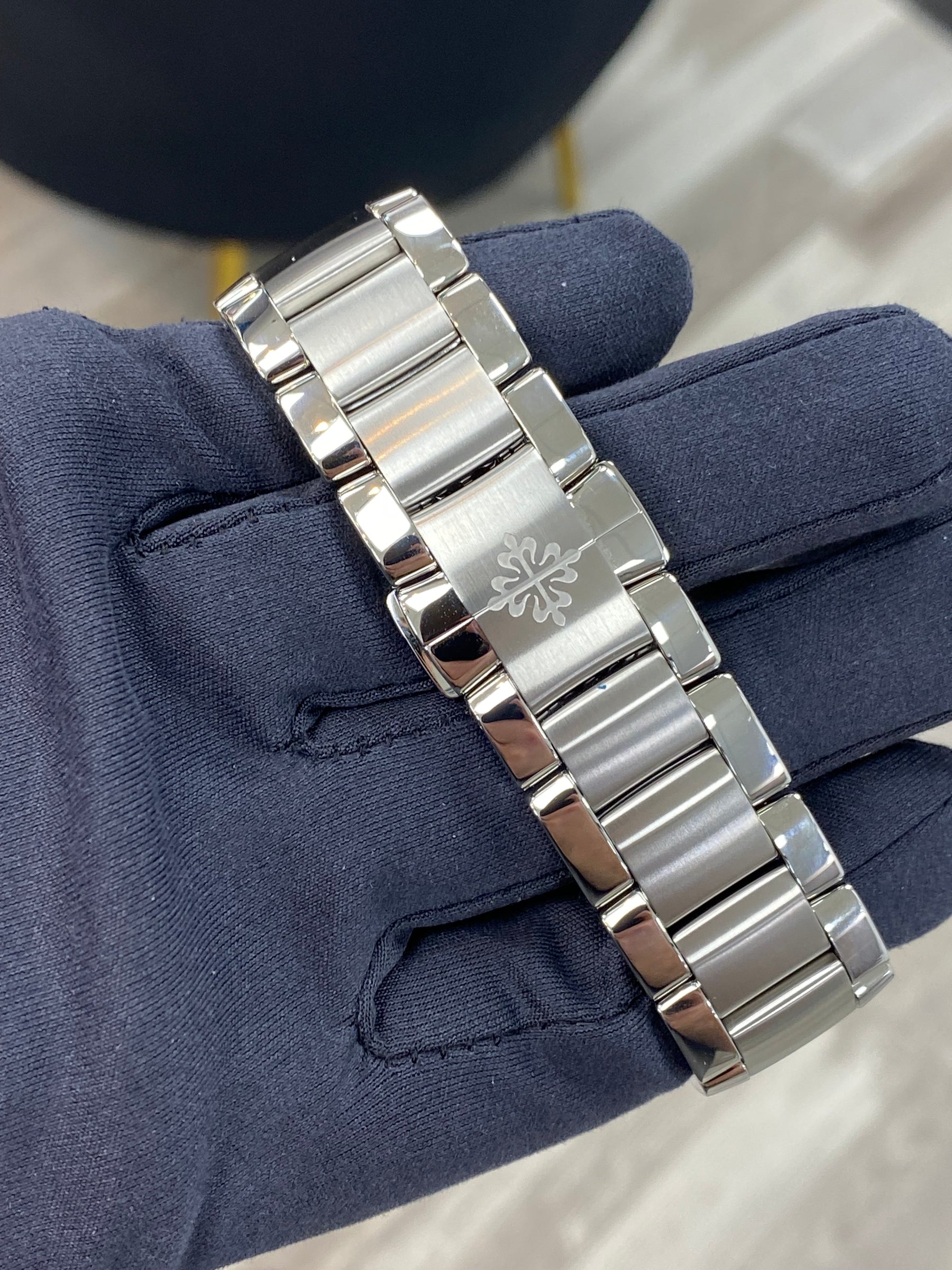 Patek Philippe Complications Flyback Chronograph Annual Calendar 5905/1A-001 Papers 2025