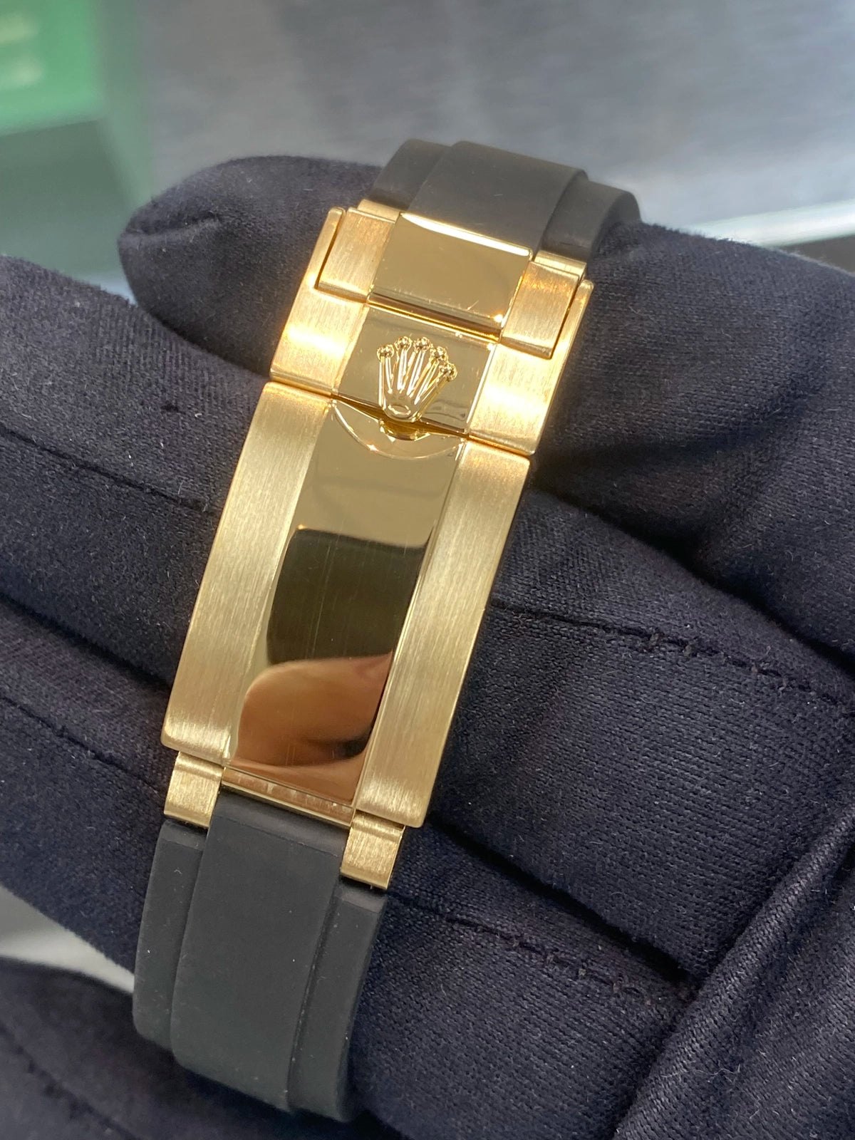 Rolex Daytona 116518 — listing photograph