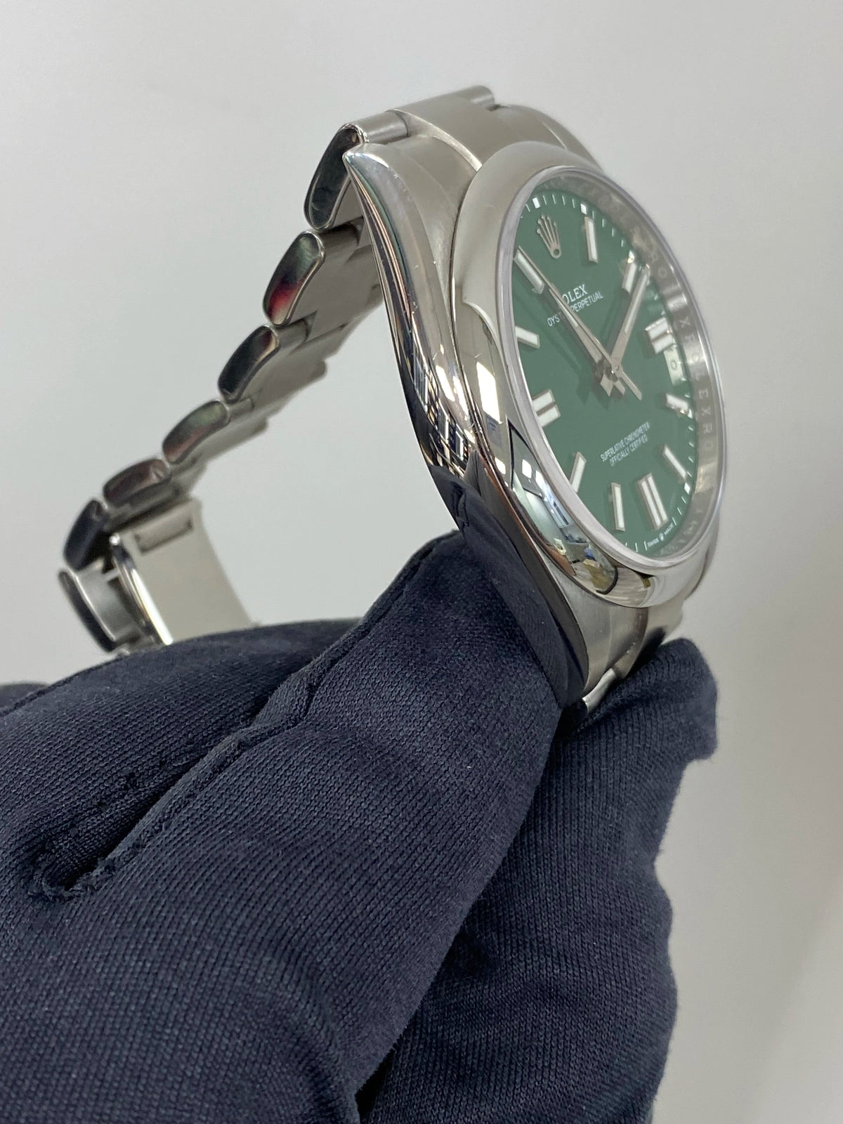 Rolex Oyster Perpetual 41 124300 Card