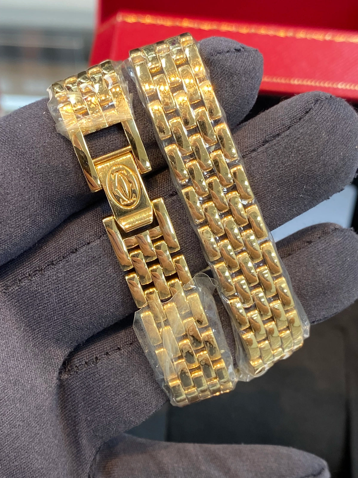 Cartier Panthere de Cartier Small WGPN0046 — listing photograph