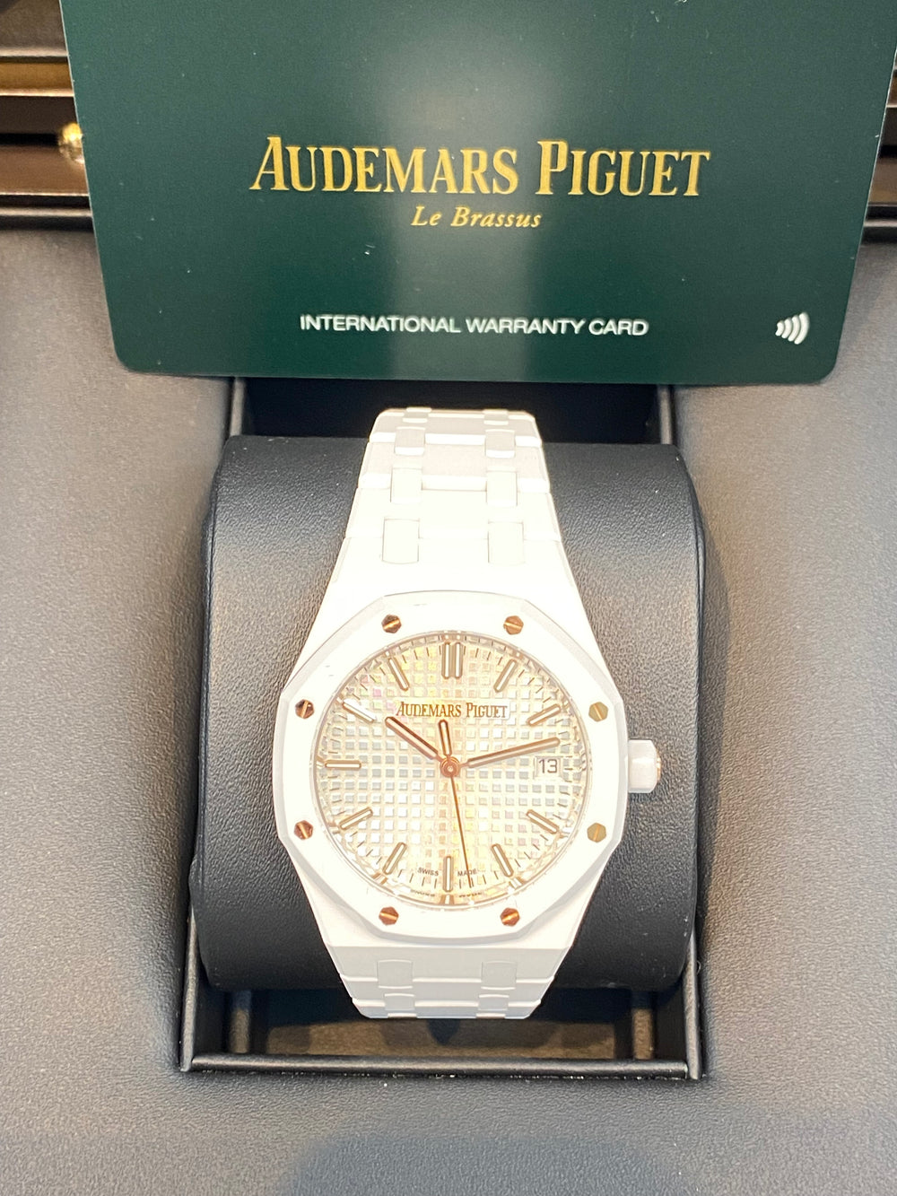 Audemars Piguet Royal Oak 77350CB.OO.1266CB.01 Complete 2024