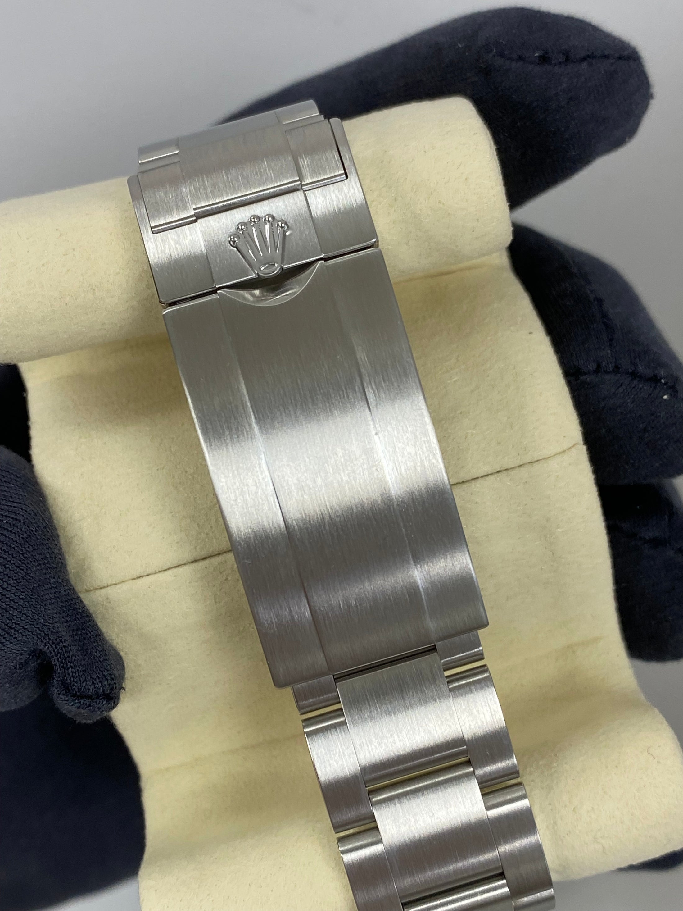 Rolex Submariner 126610LN Card 2026