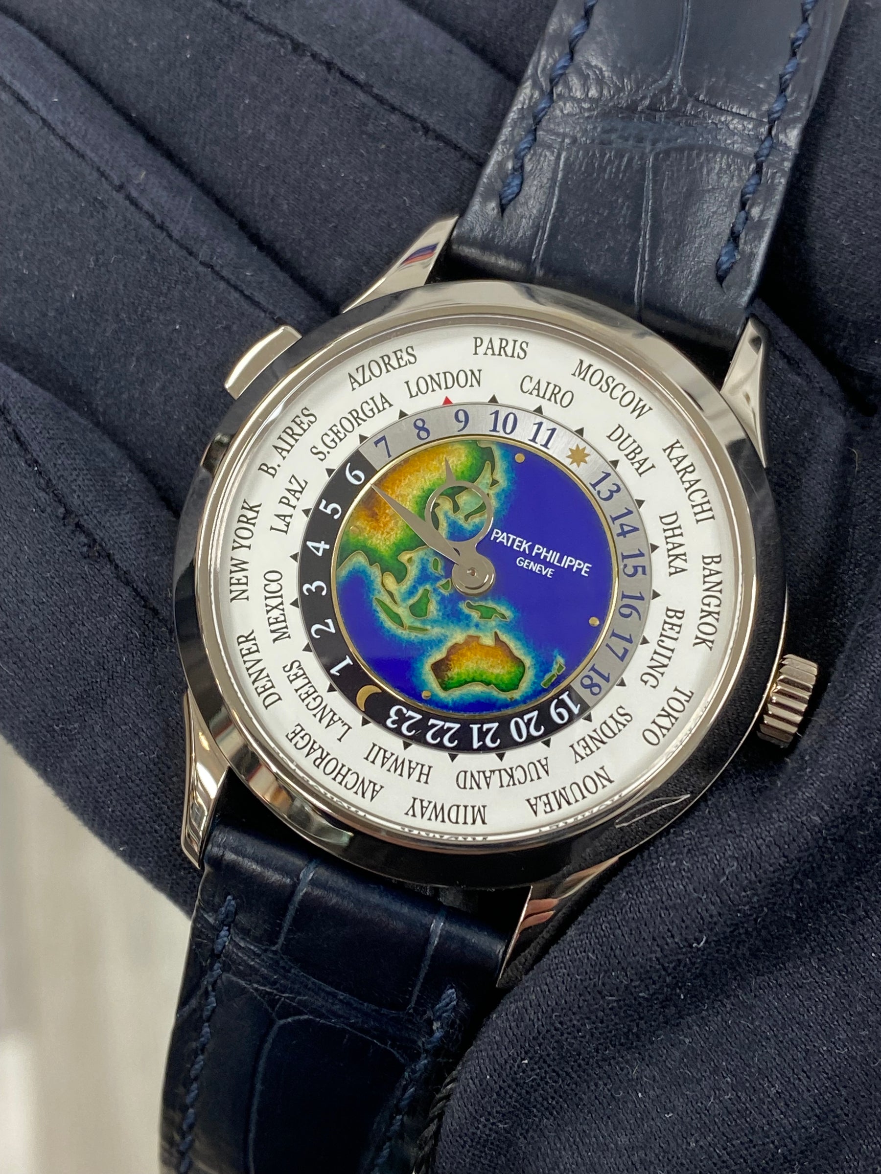 Patek Philippe Complications - World Time - Rare Handcrafts 5231G-001 Papers 2025