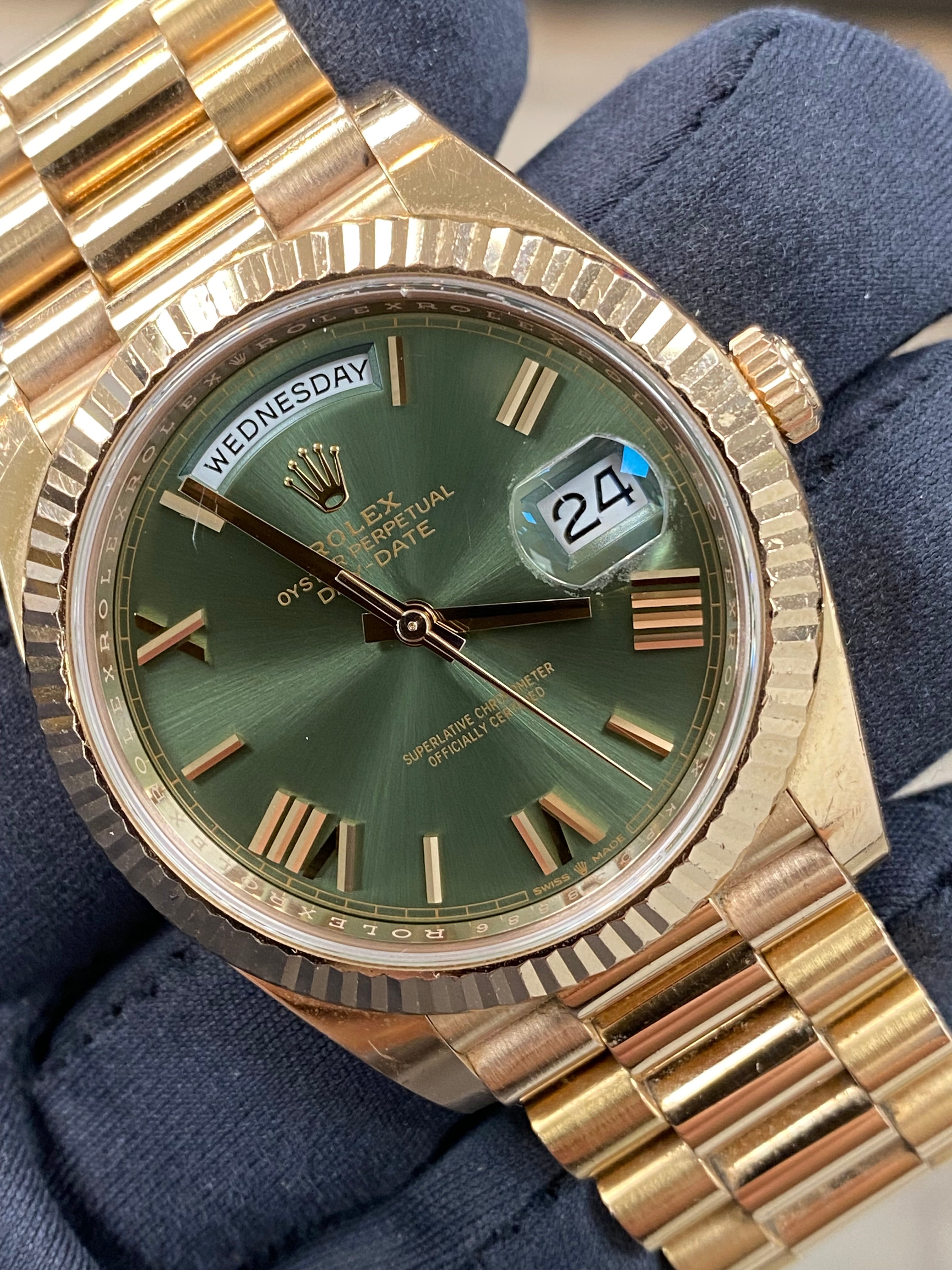 Rolex Day-Date 40 228235