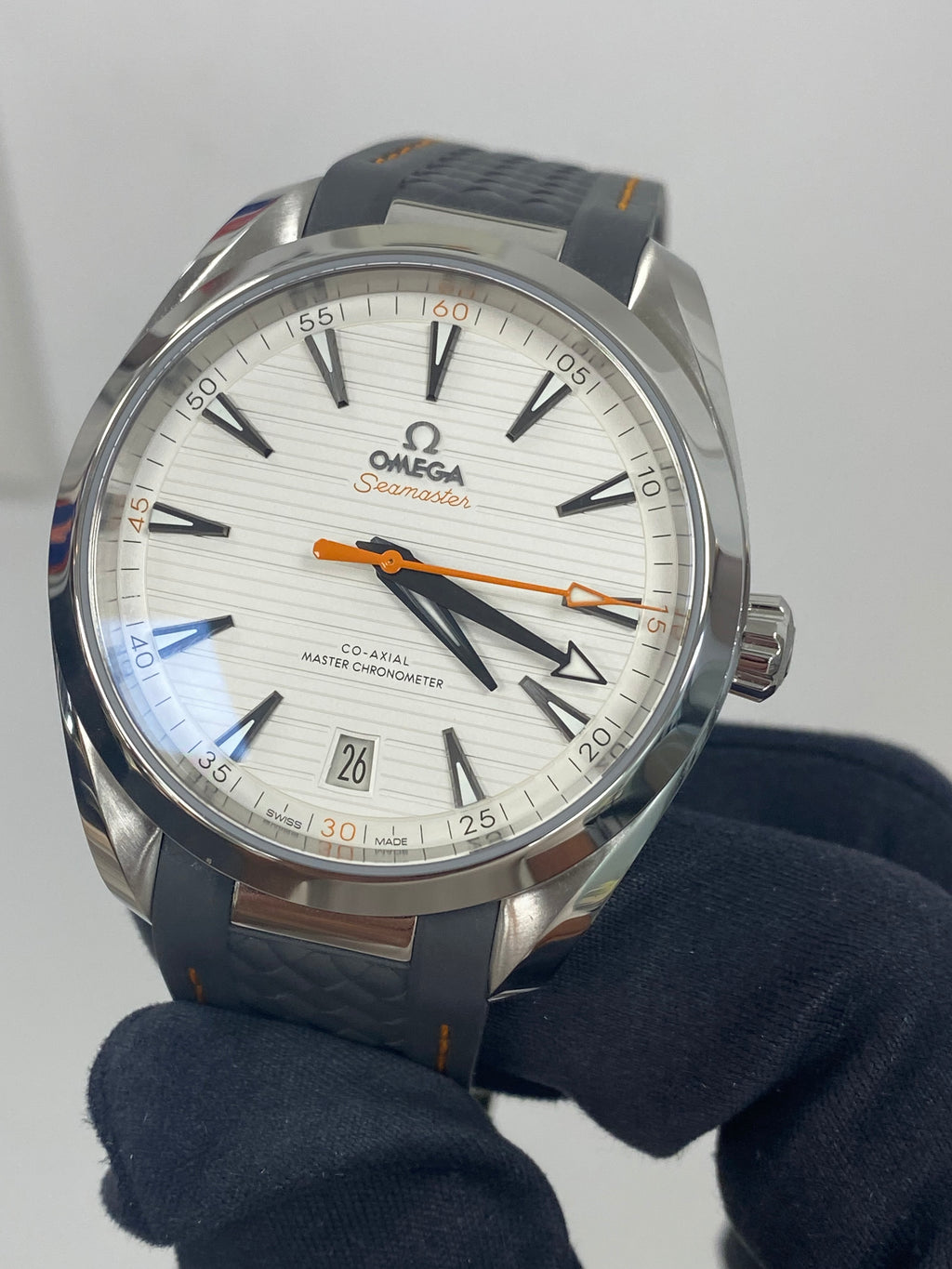 Omega Aqua Terra 150M Co-Axial Master Chronometer 220.10.41.21.02.001 Complete Open Date