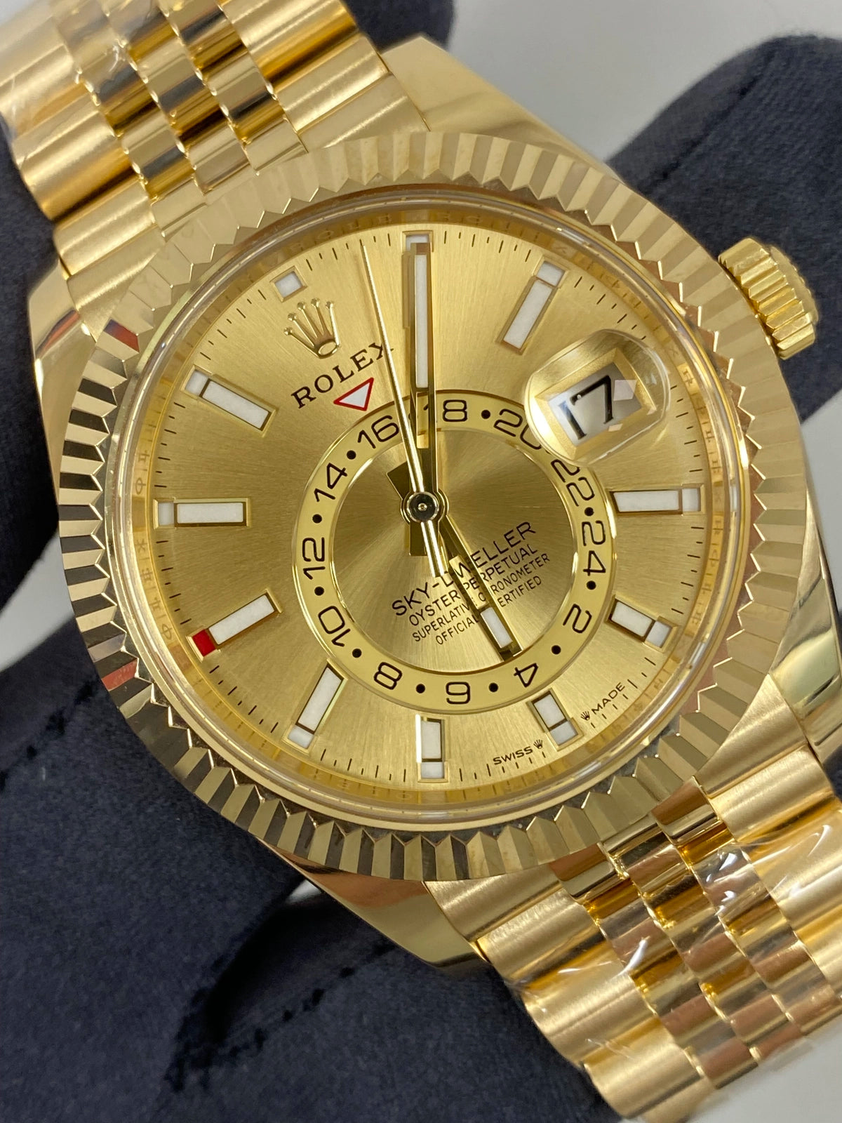 Rolex Sky-Dweller 336938 — listing photograph