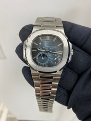 Patek Philippe Nautilus 5712/1A-001 Papers 2007