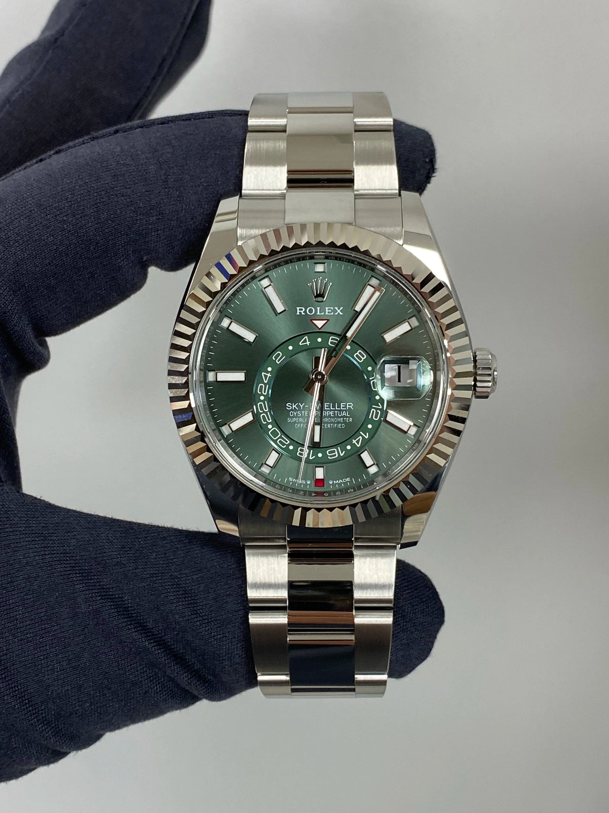 Rolex Sky-Dweller 336934 — listing photograph