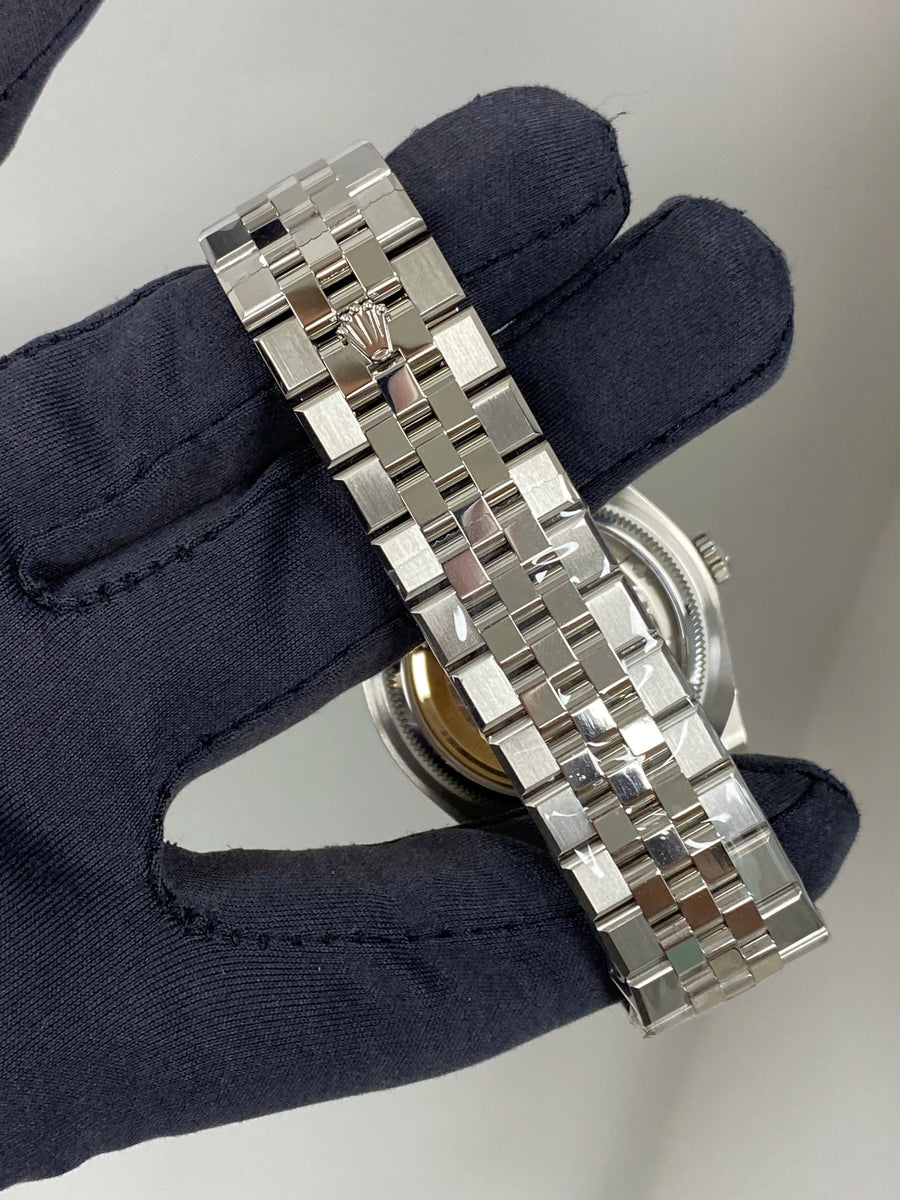 Rolex Land-Dweller 40 127334 Complete 2026