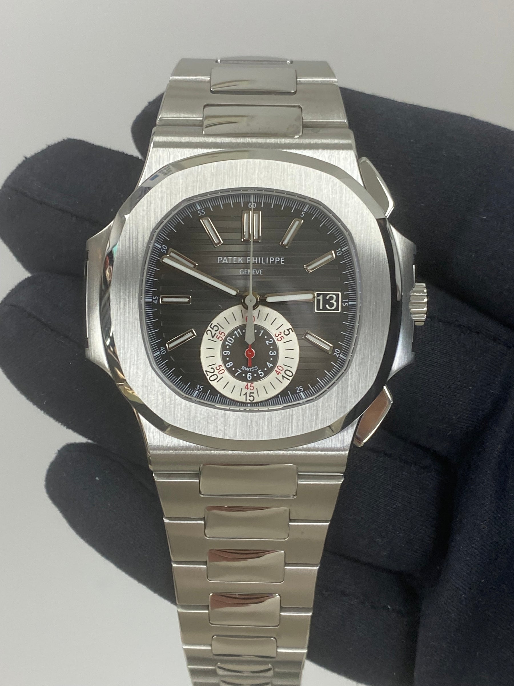Patek Philippe Nautilus 5980/1A-014 Complete 2011
