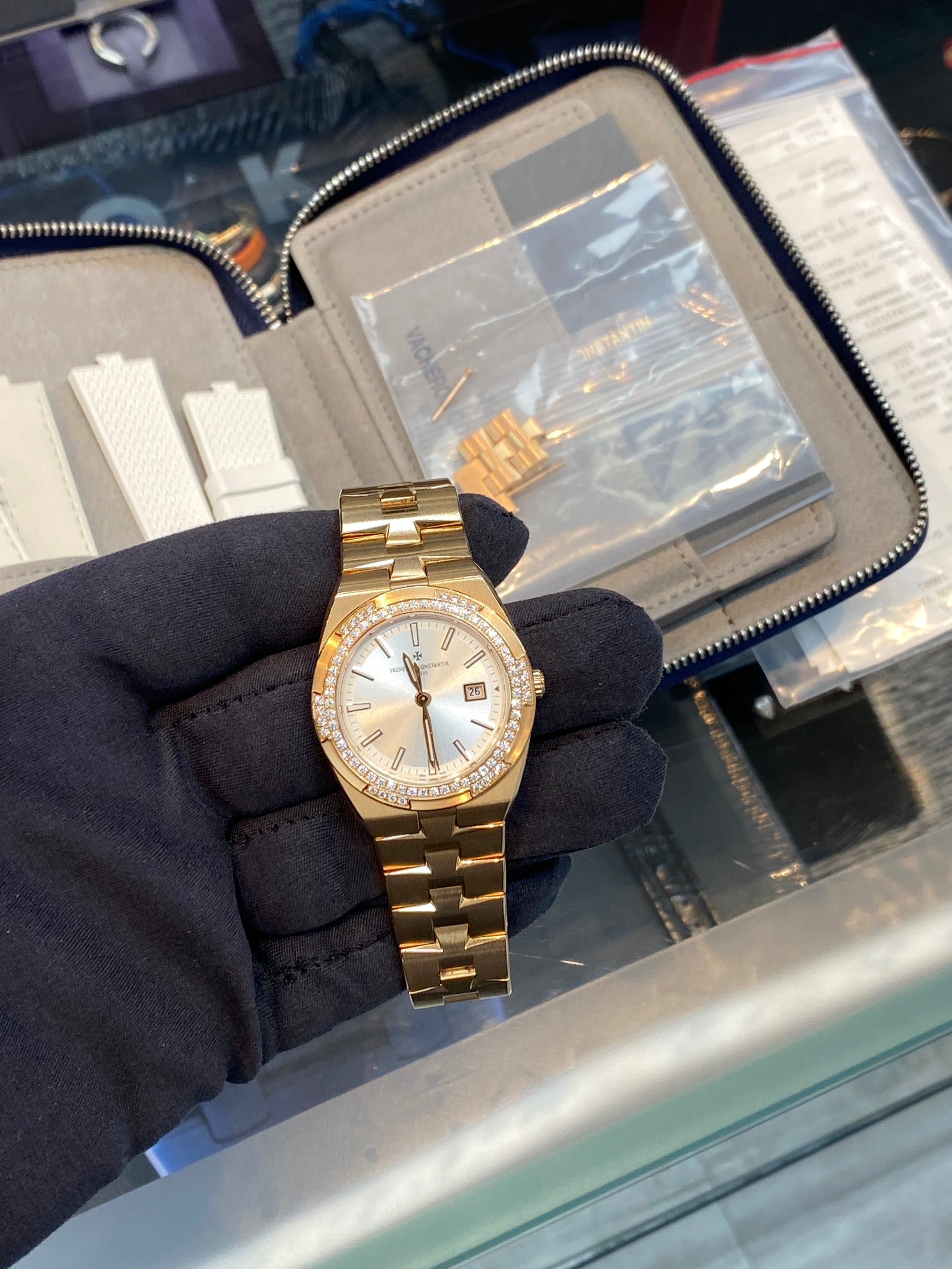 Vacheron Constantin Overseas 1225V/200R-H031 Complete 2025