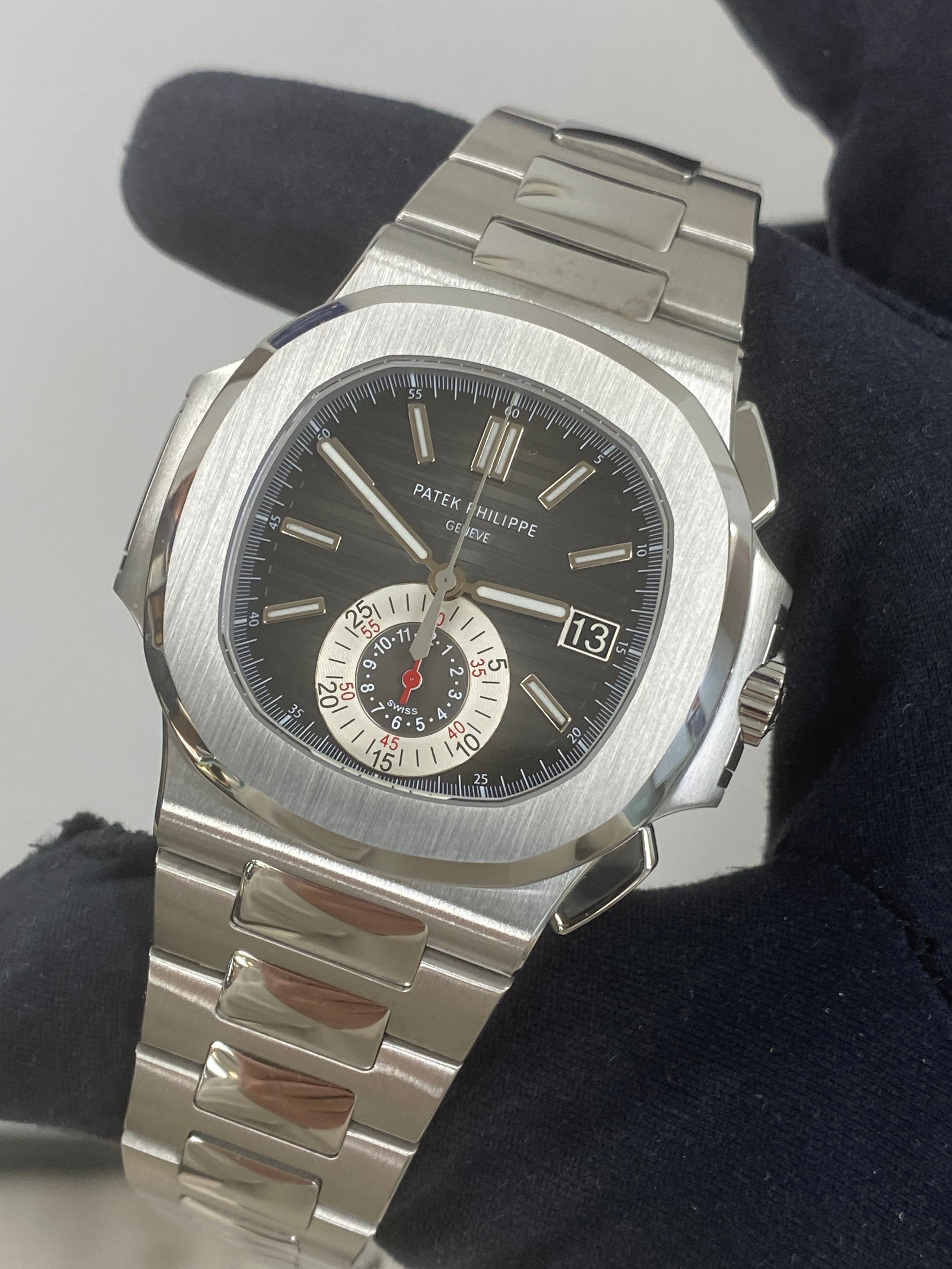 Patek Philippe Nautilus 5980/1A-014 Complete 2011