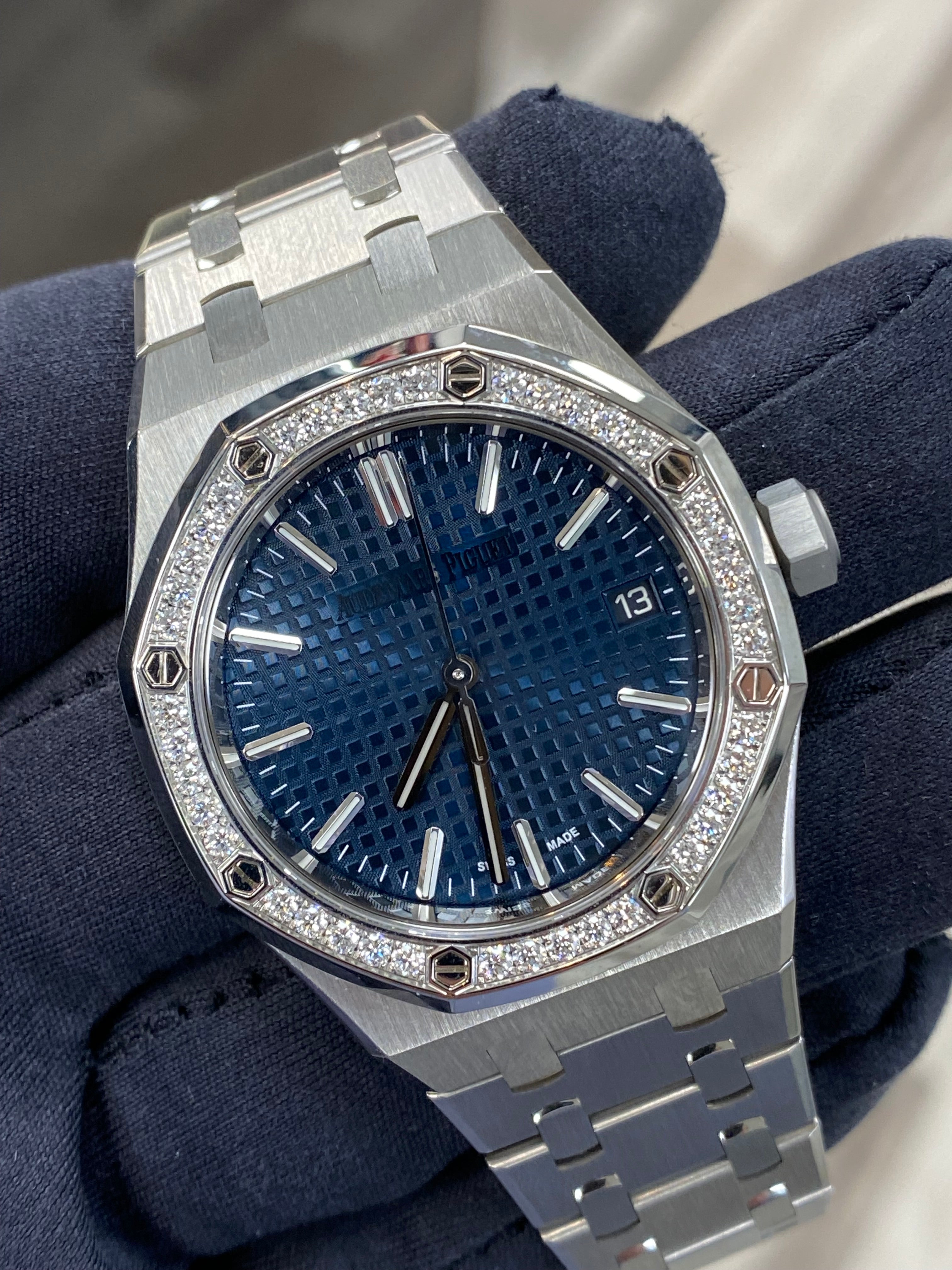 Audemars Piguet Royal Oak Selfwinding 15551ST.ZZ.1356ST.02