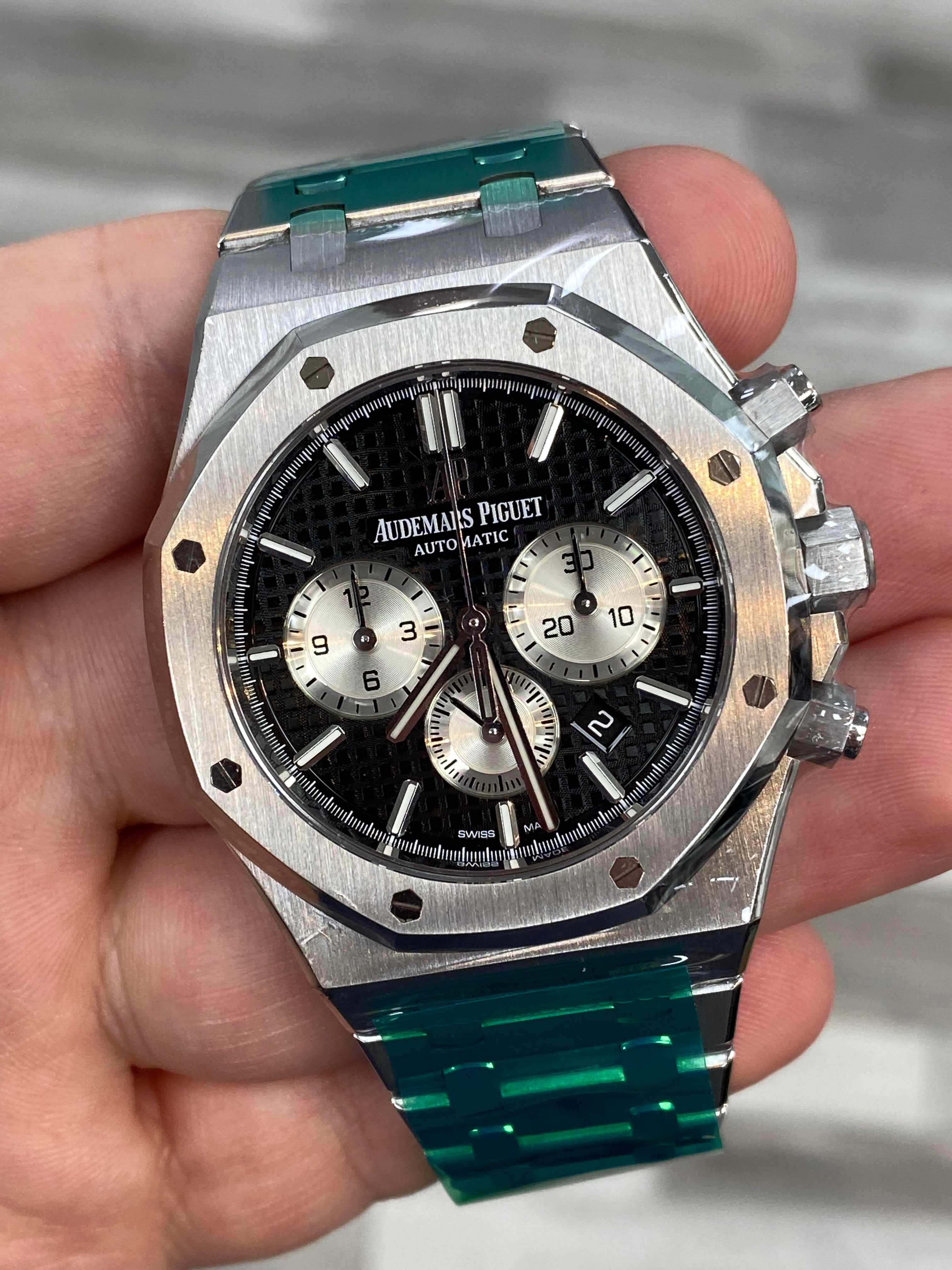 Audemars Piguet Royal Oak Chronograph 26331ST.OO.1220ST.02