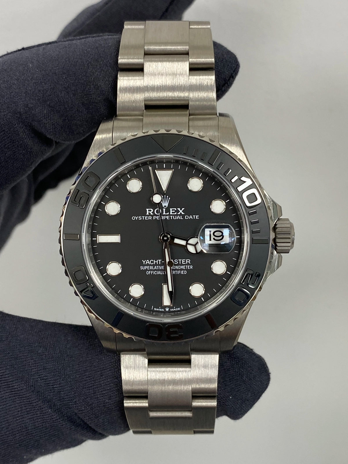 Rolex Rlx Titanium Yacht-Master 42 226627 Card 2026