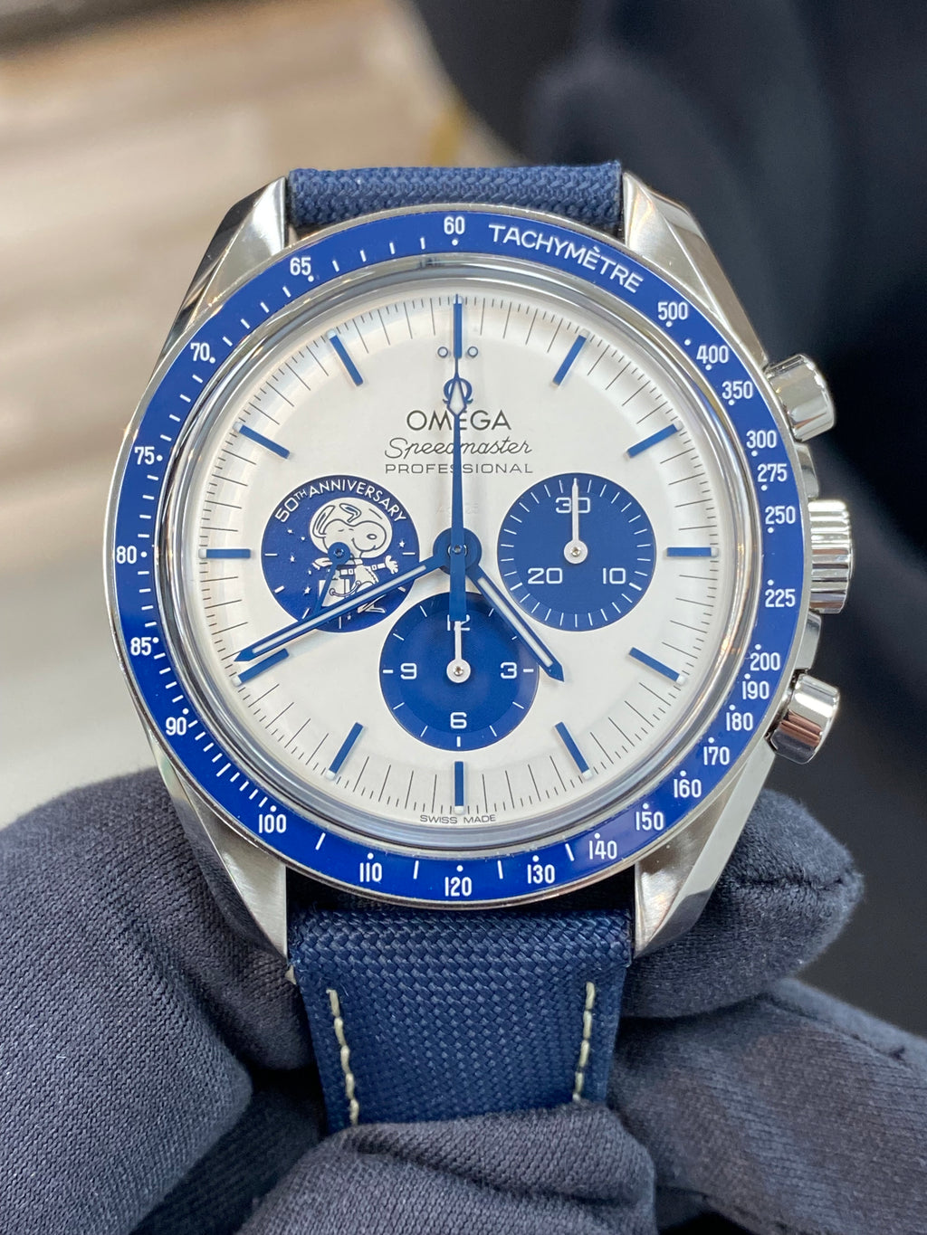 Omega Speedmaster Anniversary Series Co-Axial Master Chronometer Chronograph ‚ÄúSilver Snoopy Award‚Äù 310.32.42.50.02.001