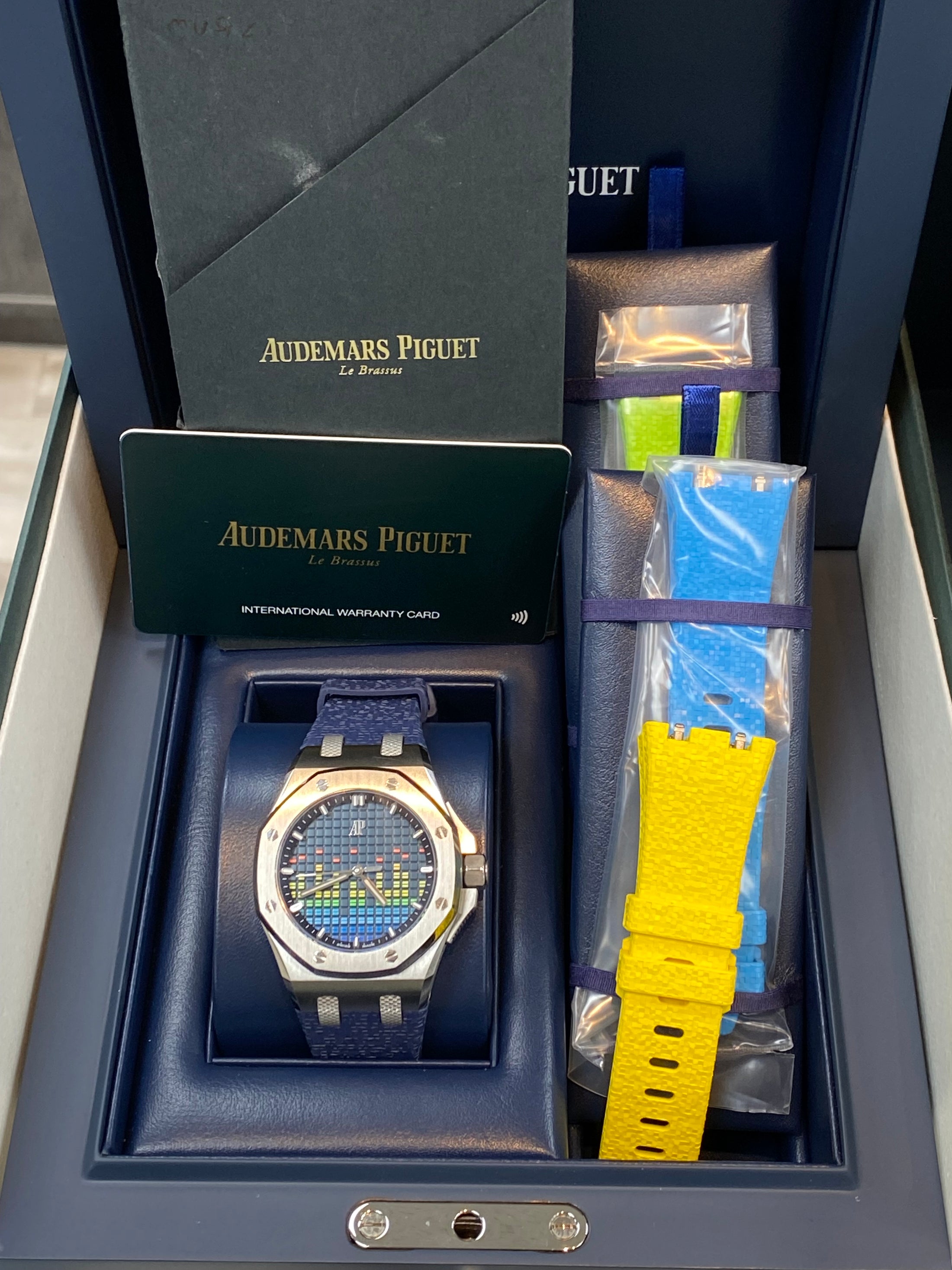 AUDEMARS PIGUET Offshore 77600TI Complete 2023