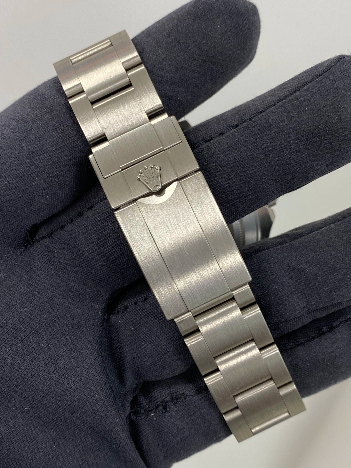 Rolex Rlx Titanium Yacht-Master 42 226627 Card 2026