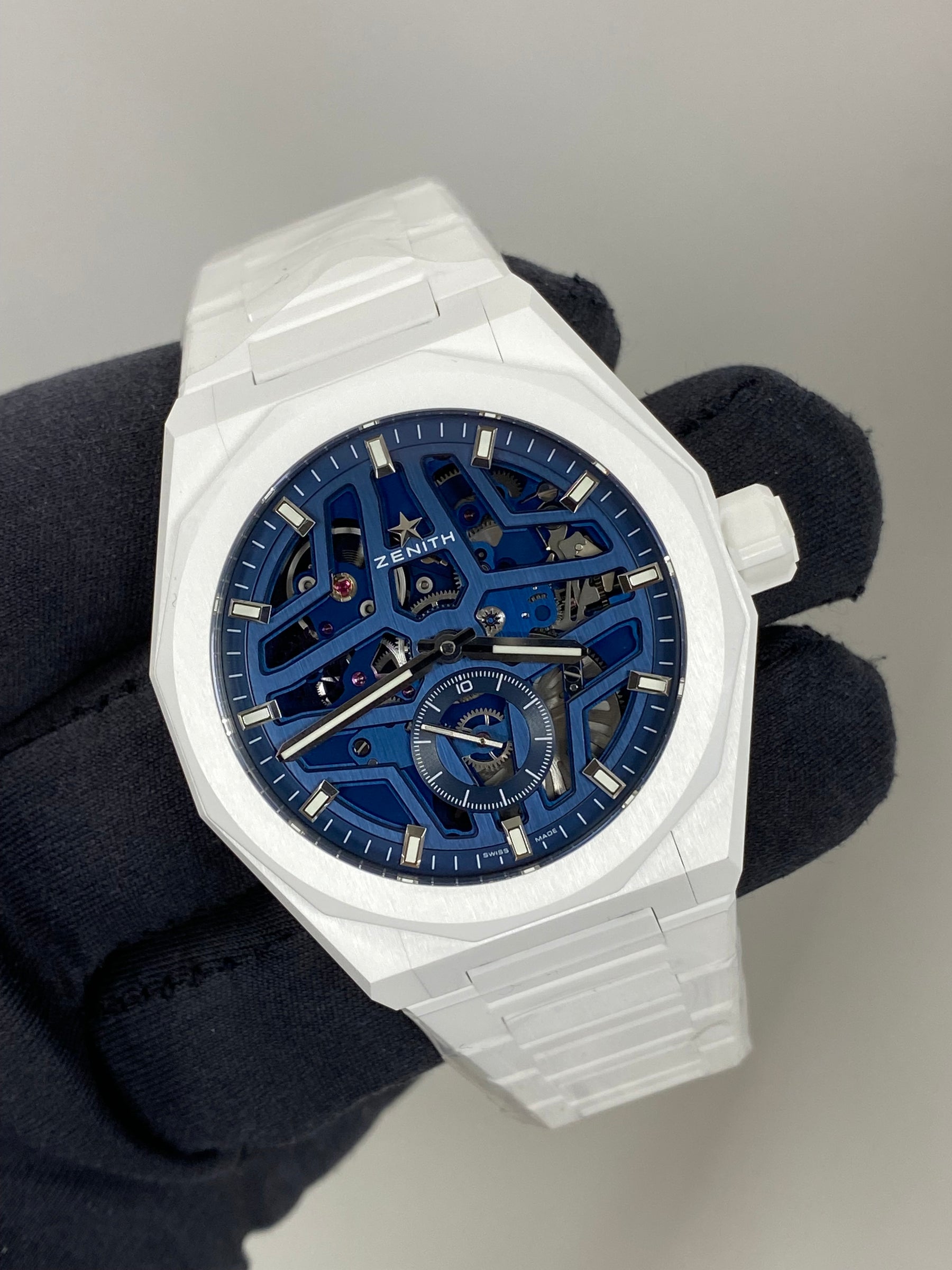 Zenith Defy Skyline 49.9301.3620.79 Complete 2026