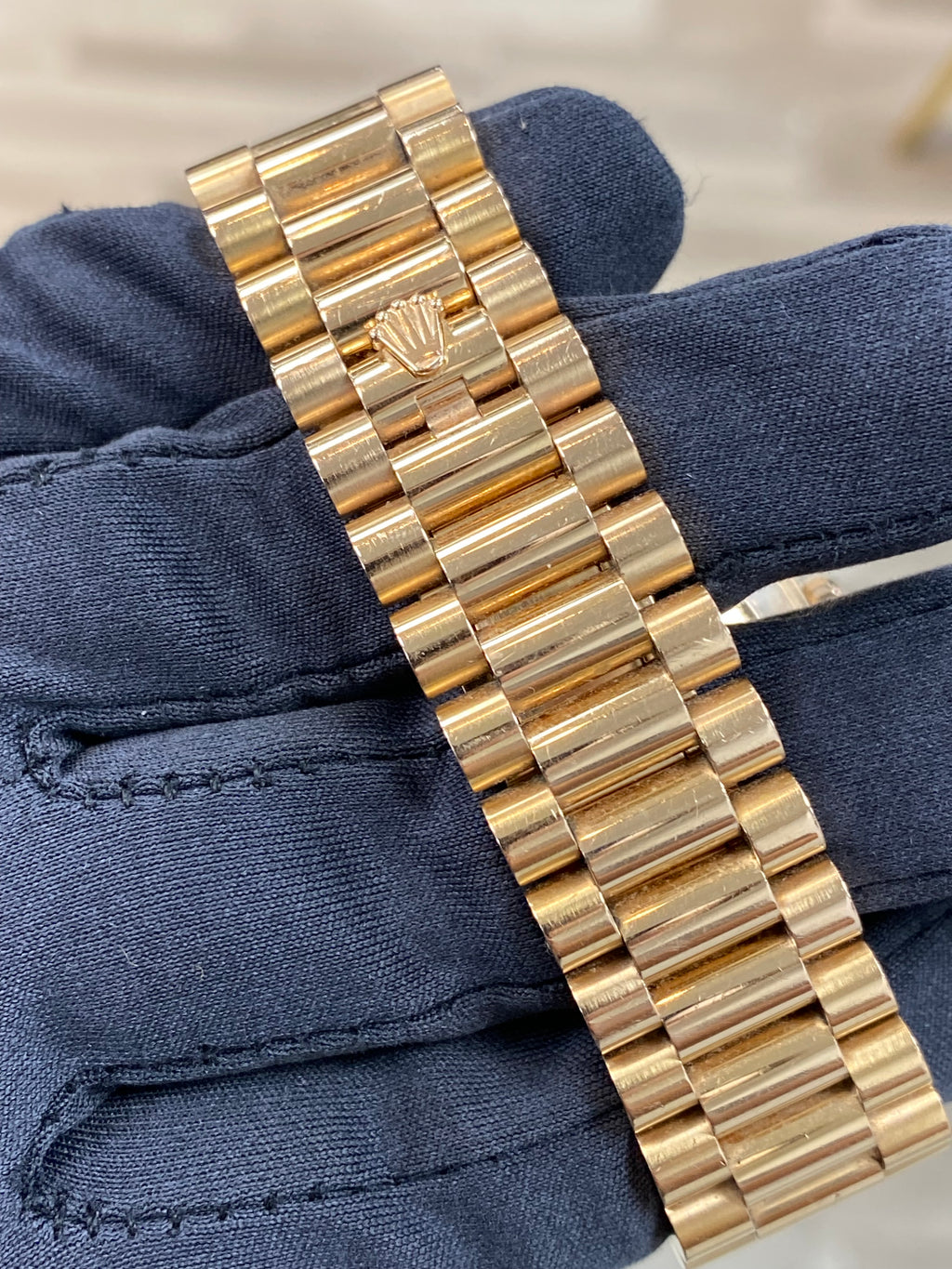 Rolex Day-Date 40 228235