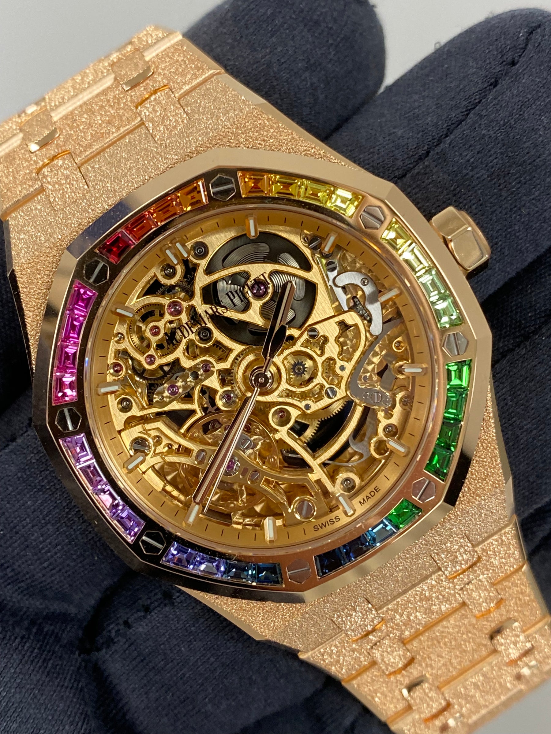 Audemars Piguet Royal Oak Frosted Gold 15468OR.YG.1259OR.01-B Complete 2026