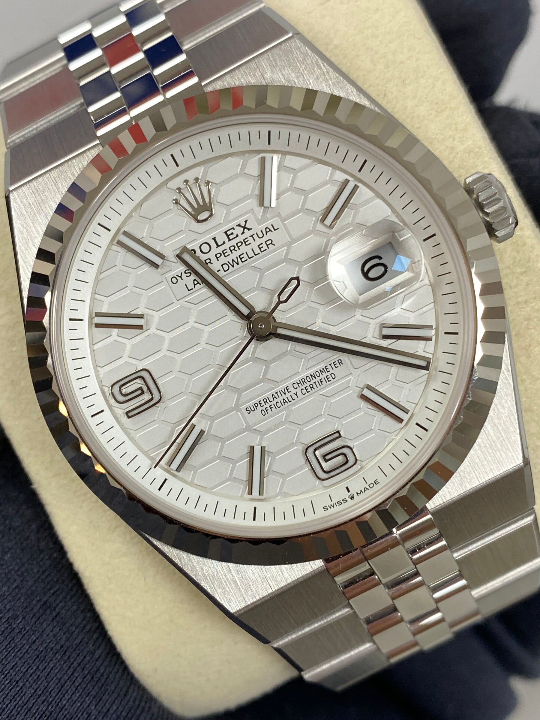 Rolex Land-Dweller 40 127334 Complete 2026