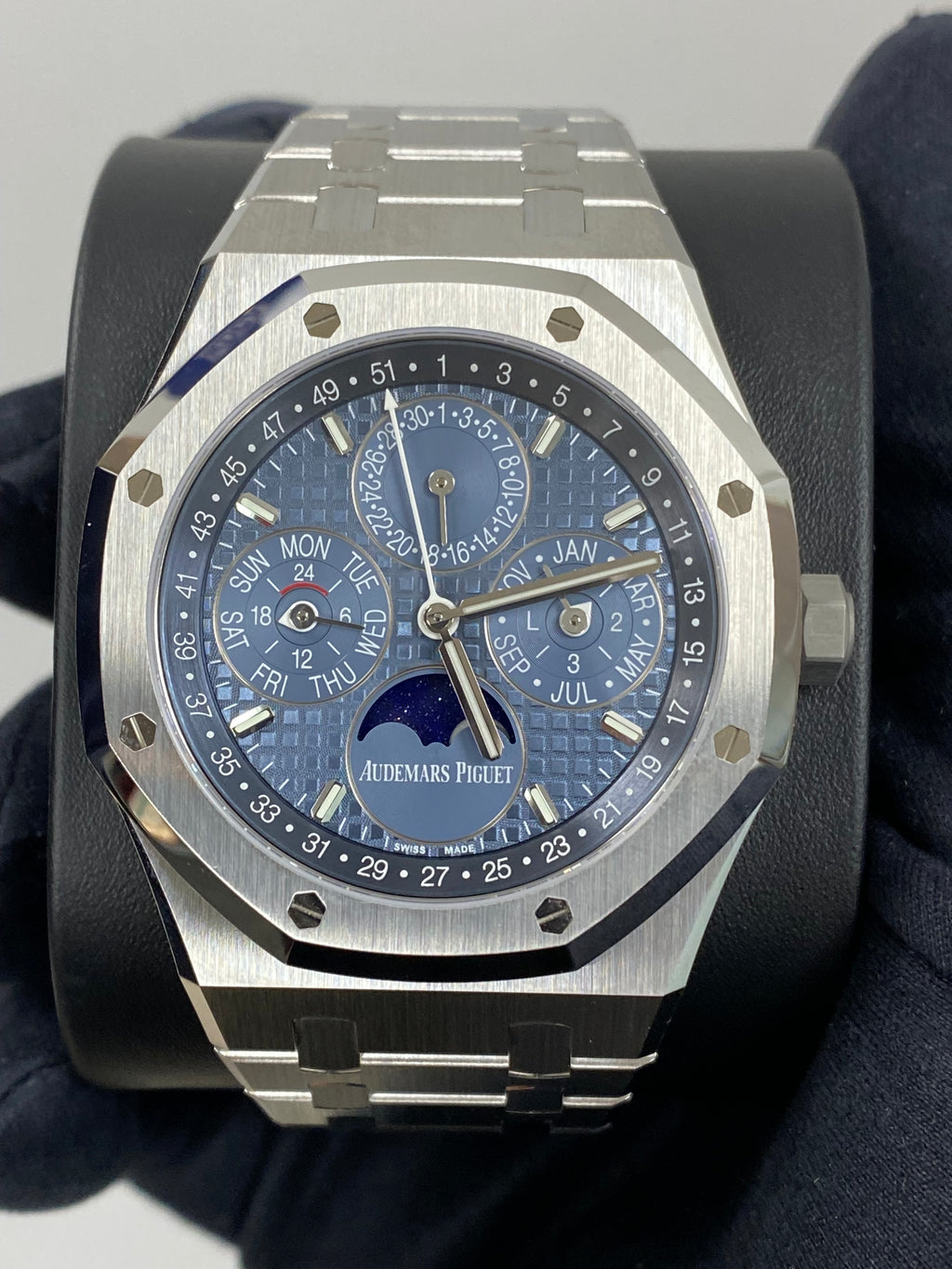 Audemars Piguet Royal Oak 26674ST