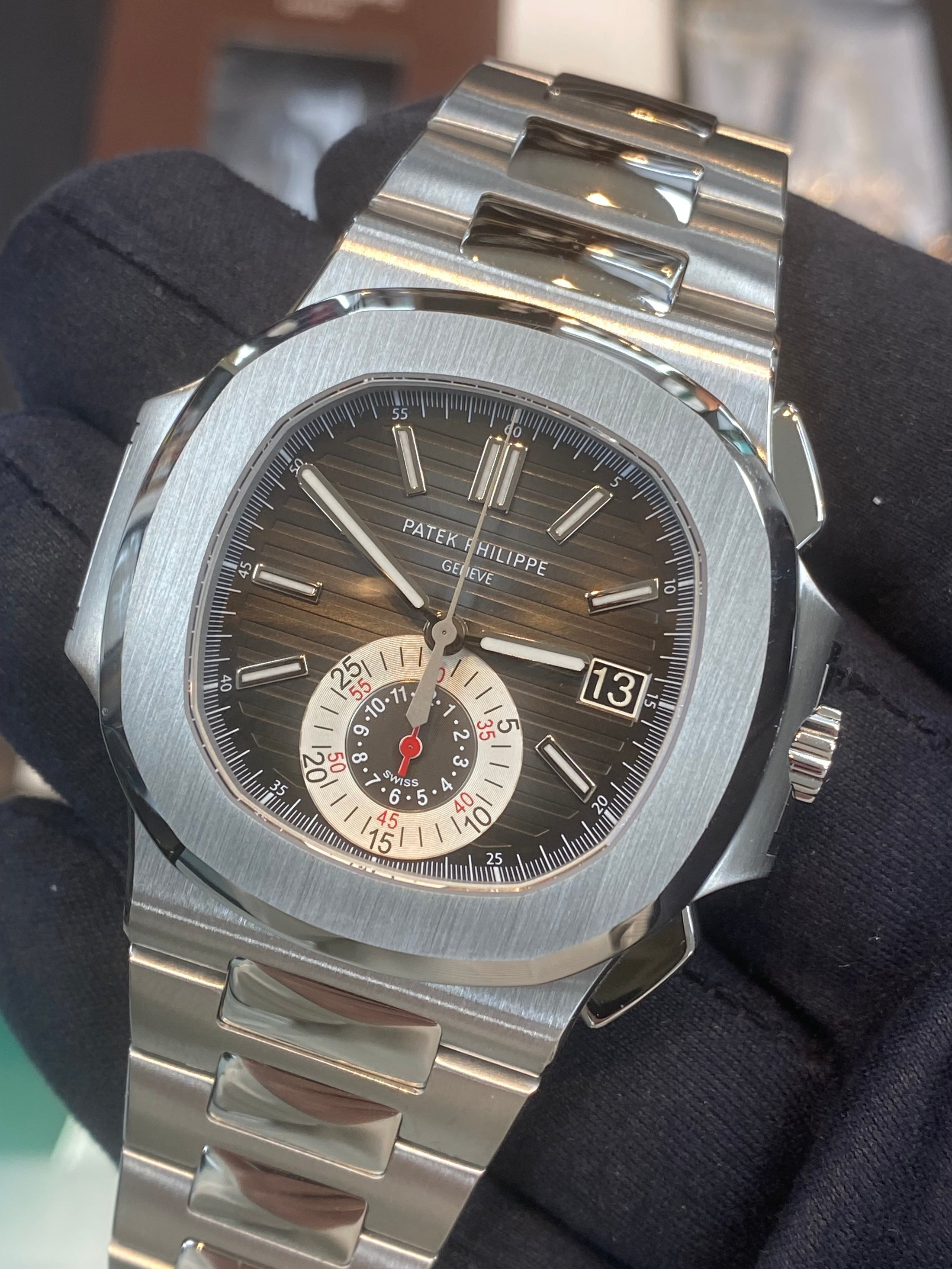 Patek Philippe Nautilus 5980/1A-014 Complete 2011
