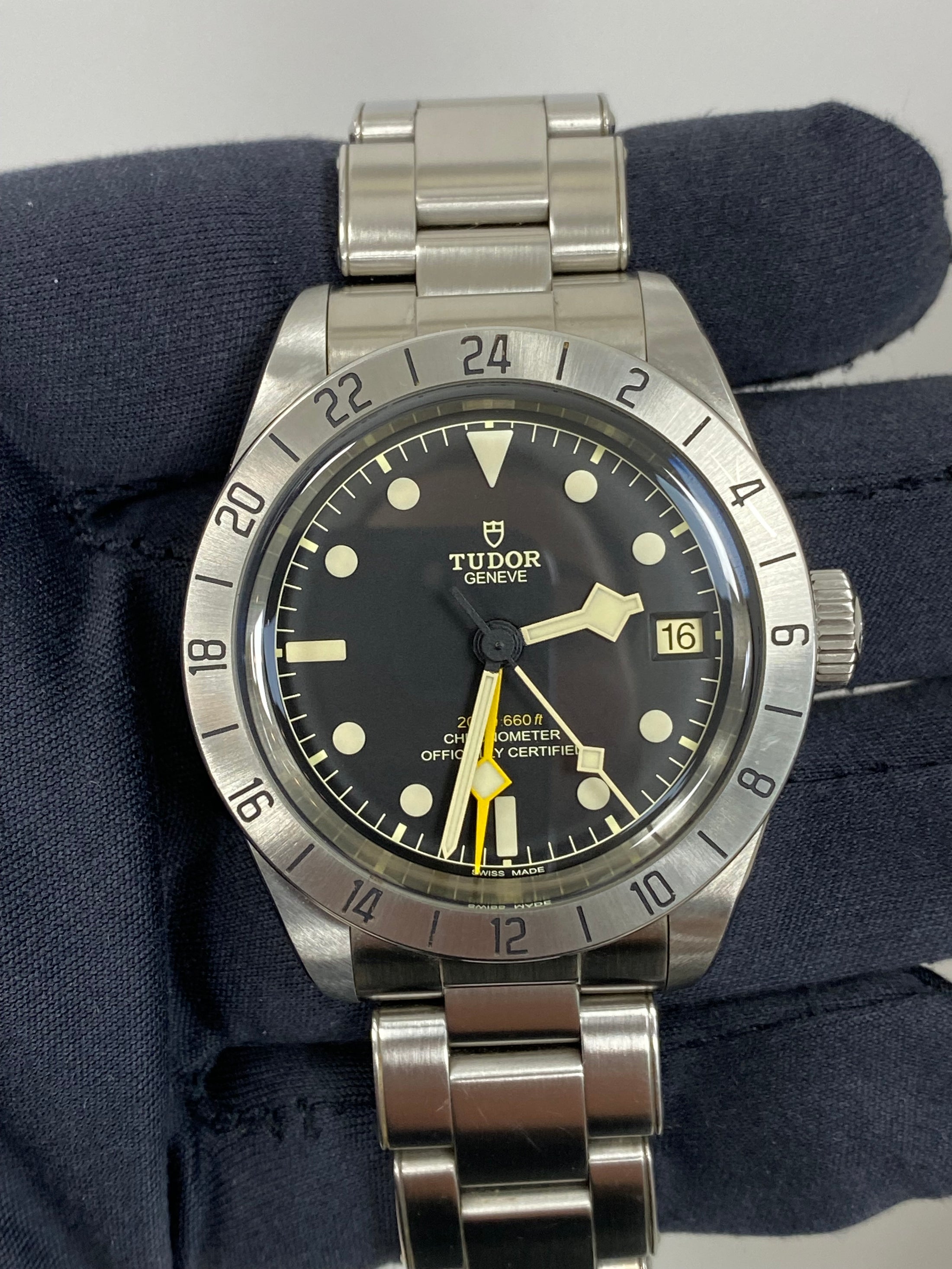 Tudor Black Bay Pro M79470-0001 2022