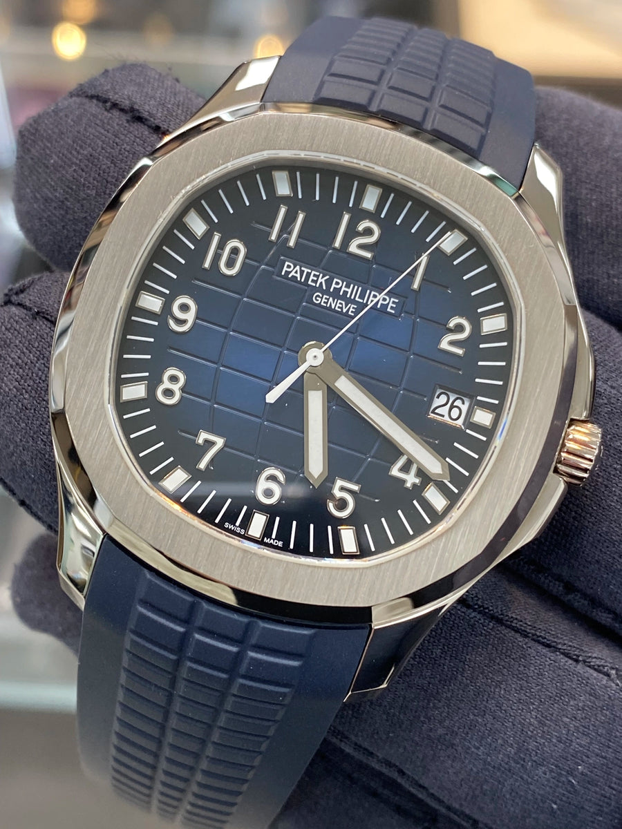 Patek Philippe Aquanaut 5168G-001 Complete 2019 SOLD