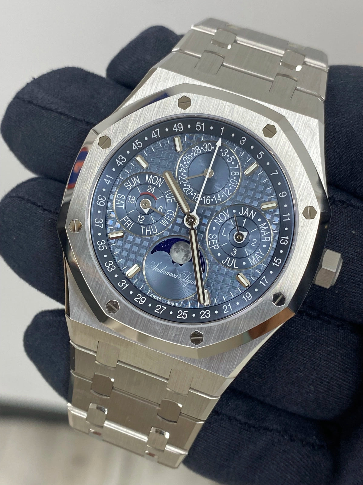 AUDEMARS PIGUET Royal Oak Perpetual Calendar 26674ST Complete 2025