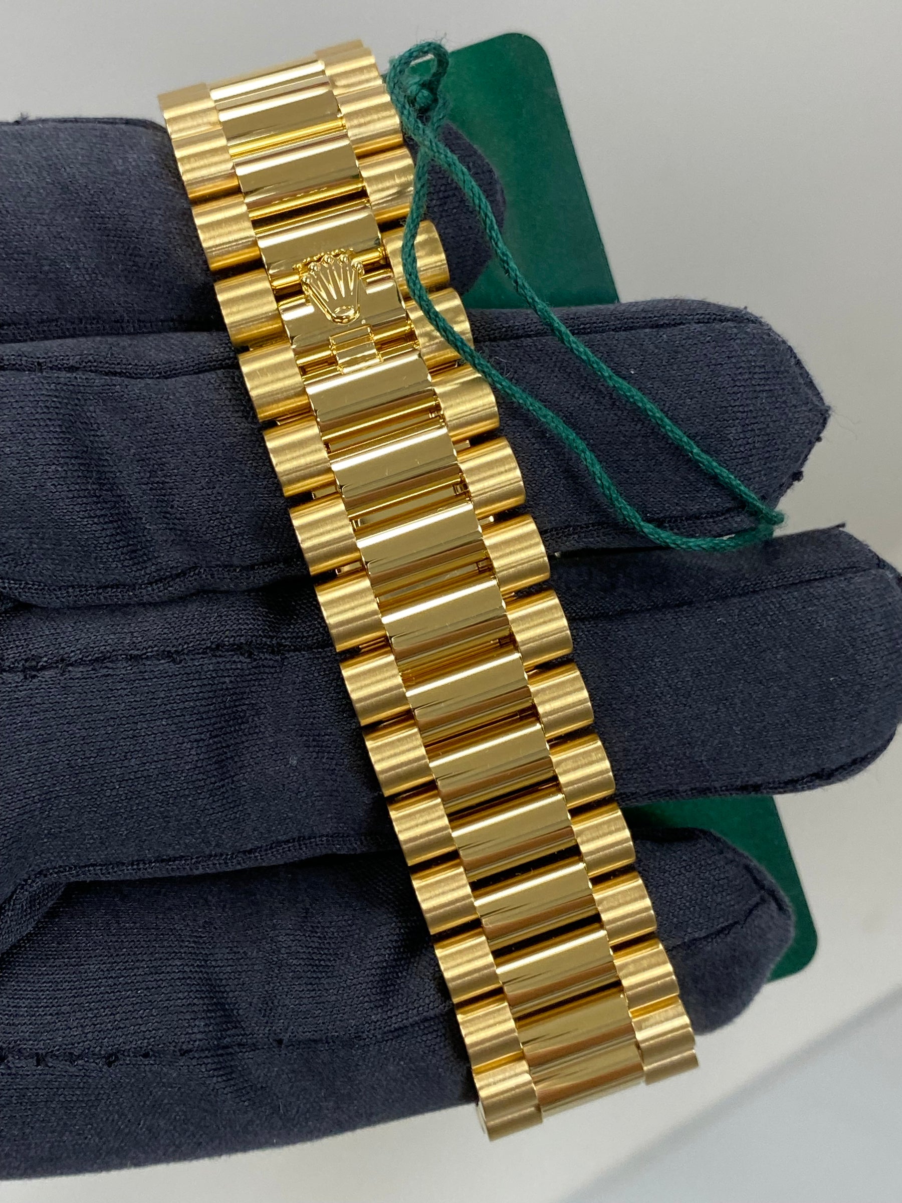 Rolex Day-Date 40 228238 Card 2026