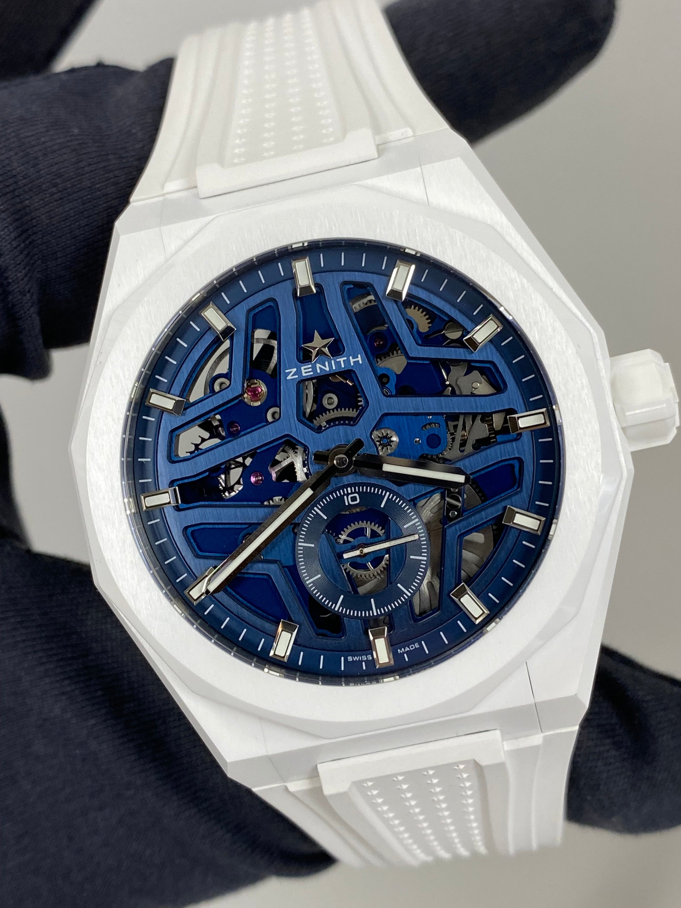 Zenith Defy Skyline 49.9301.3620.79 Complete 2026