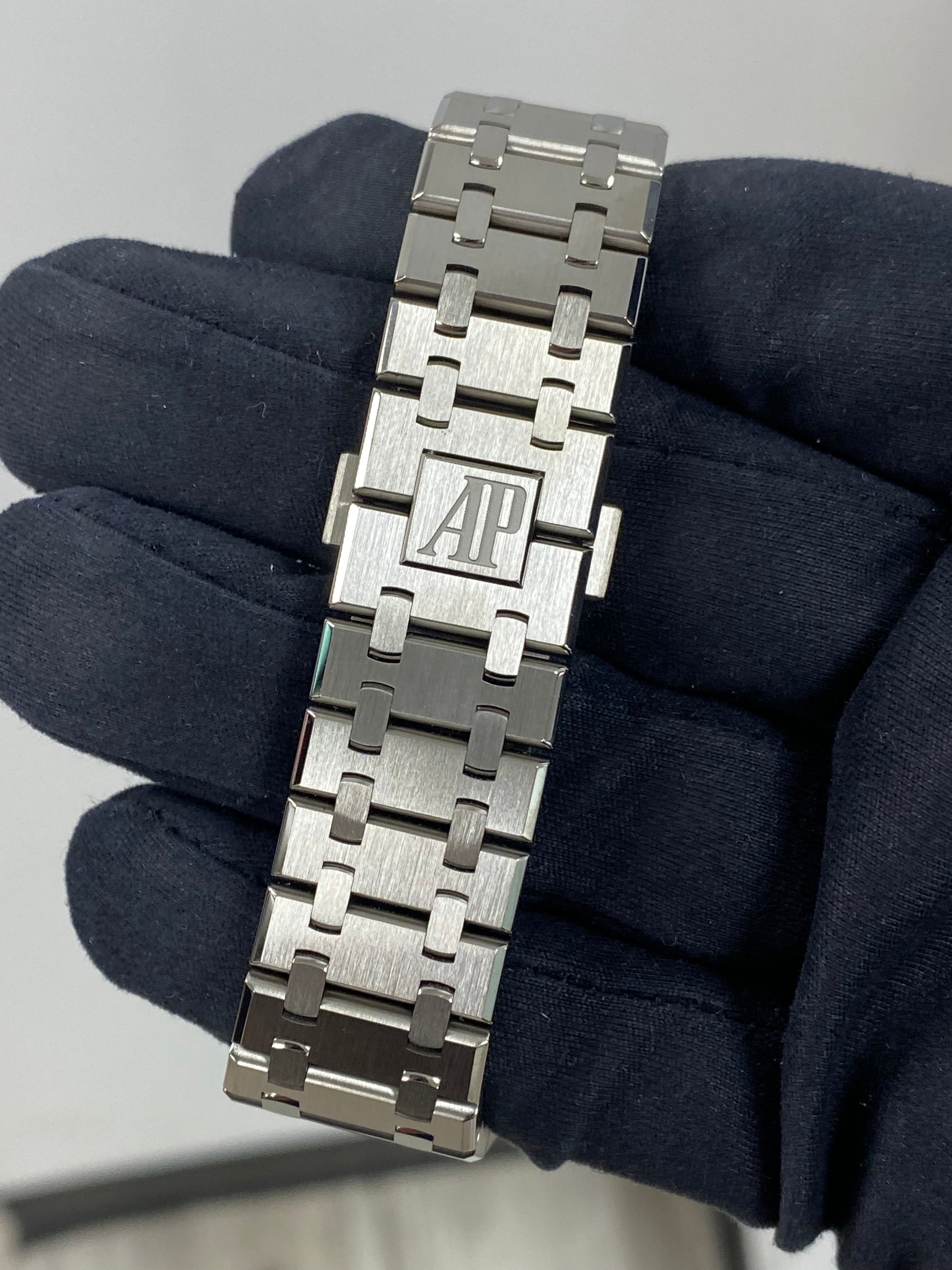 Audemars Piguet Royal Oak Perpetual Calendar "United States" 26574TI.OO.1220TI.01 Complete 2021