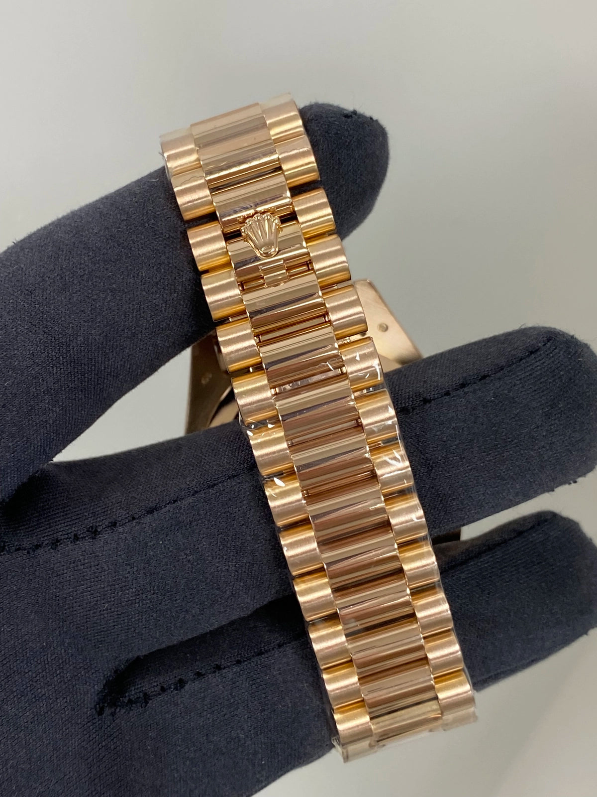Rolex Day-Date 218235 — listing photograph