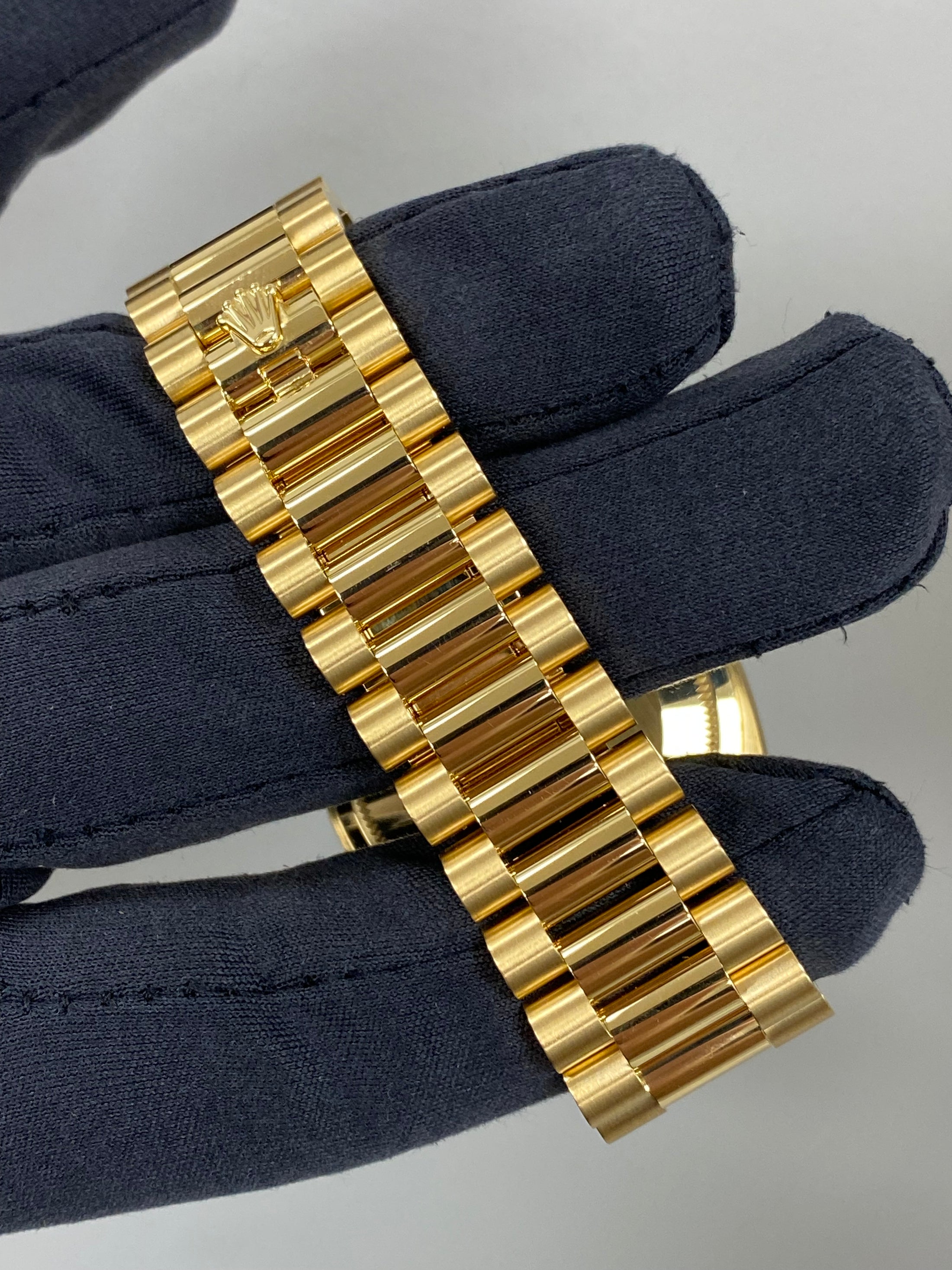 Rolex Day-Date 36 128238 Card 2026