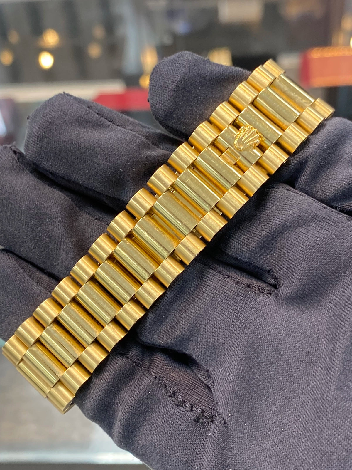 Rolex Day-Date 40 228238 — listing photograph