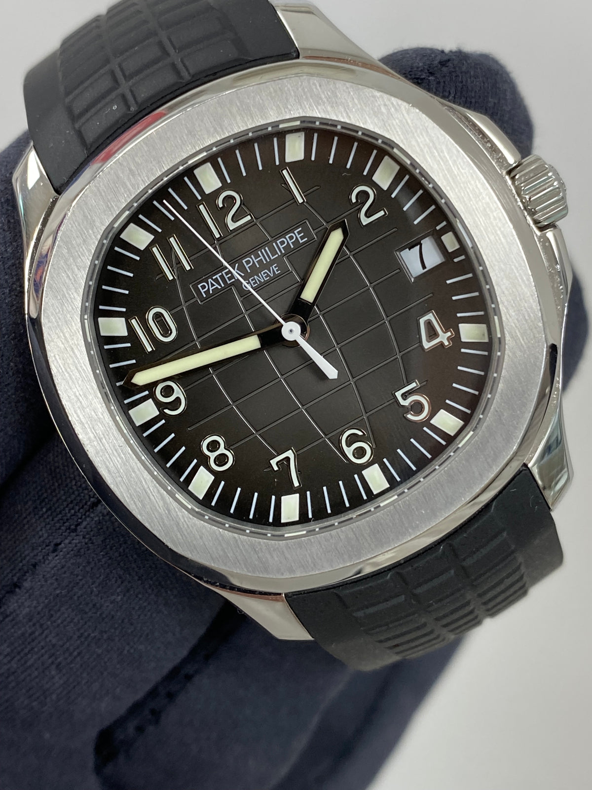 Patek Philippe Aquanaut 5167A-001 Complete 2008 SOLD