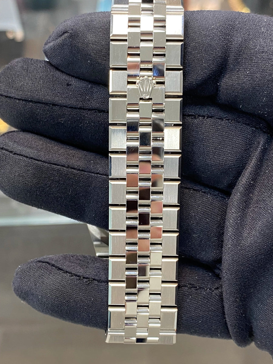 Rolex Land-Dweller 40 127334 Complete 2026 SOLD