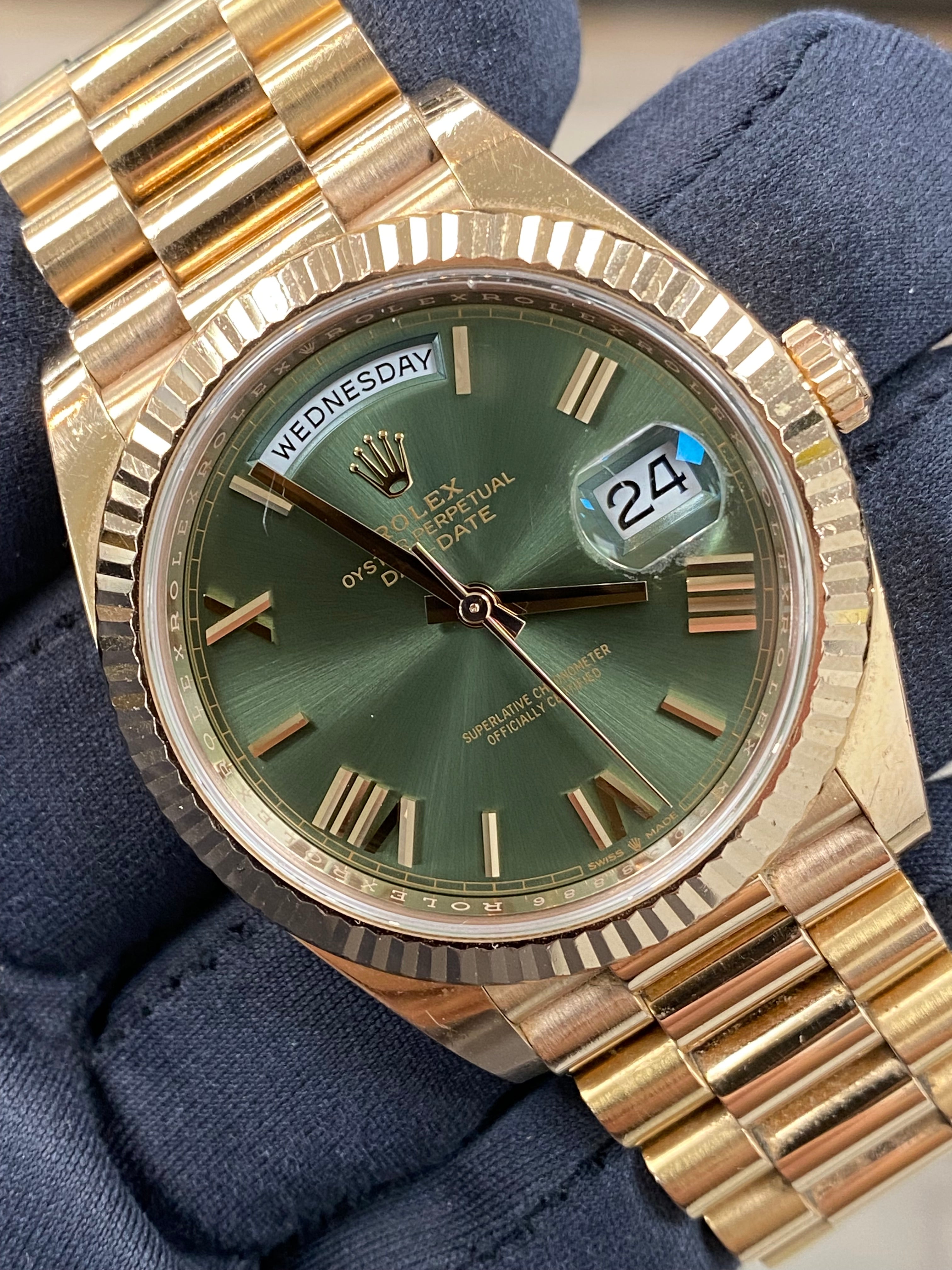 Rolex Day-Date 40 228235