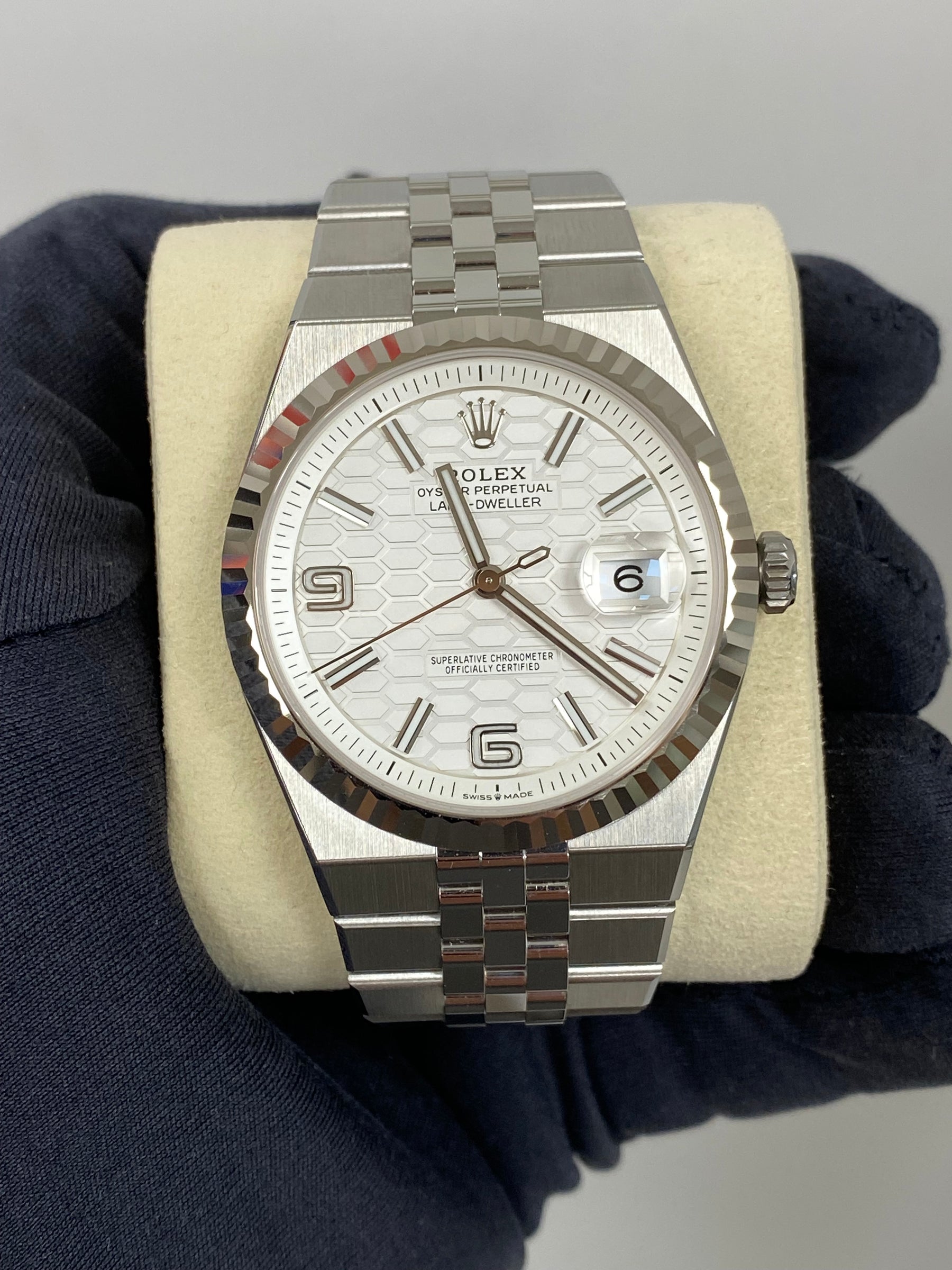 Rolex Land-Dweller 40 127334 Complete 2026