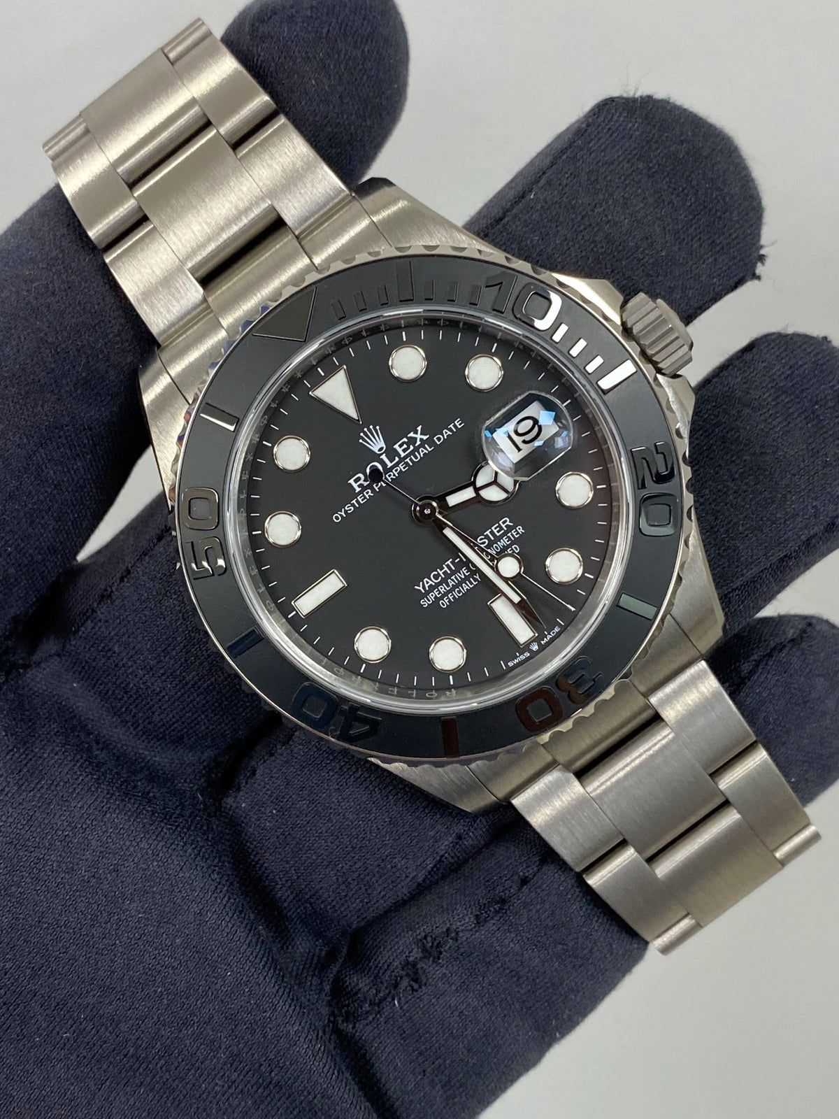 Rolex Rlx Titanium Yacht-Master 42 226627 Card 2026