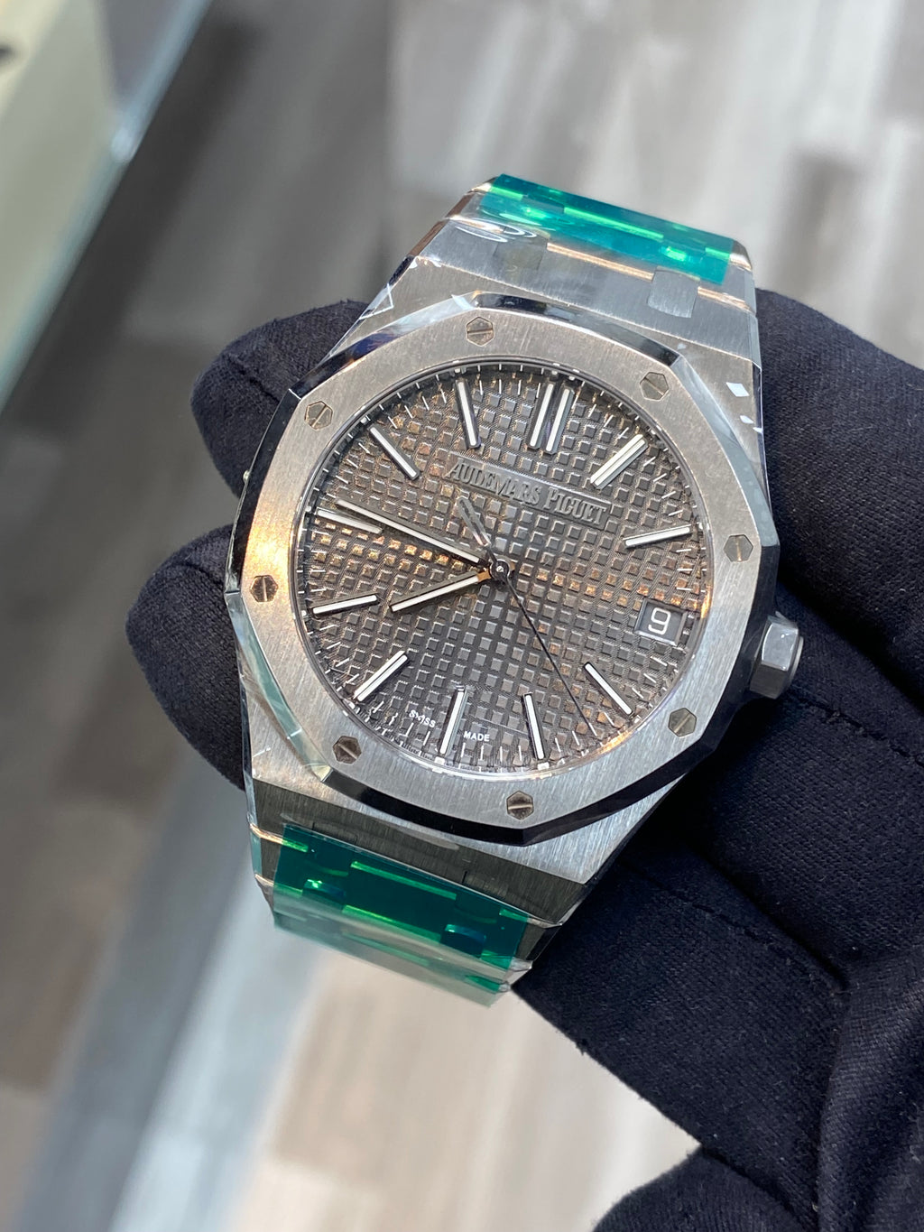 Audemars Piguet Royal Oak Selfwinding "50th Anniversary" 15510ST.OO.1320ST.05