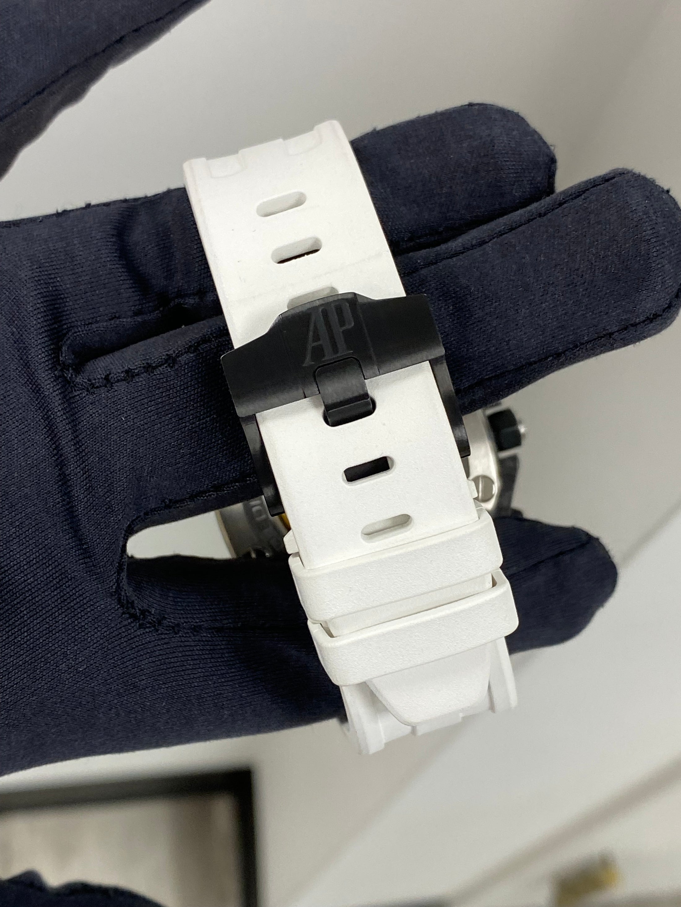 Audemars Piguet Royal Oak Offshore Ginza 7 Limited 26205AU.OO.D002CR.01 Complete 2012