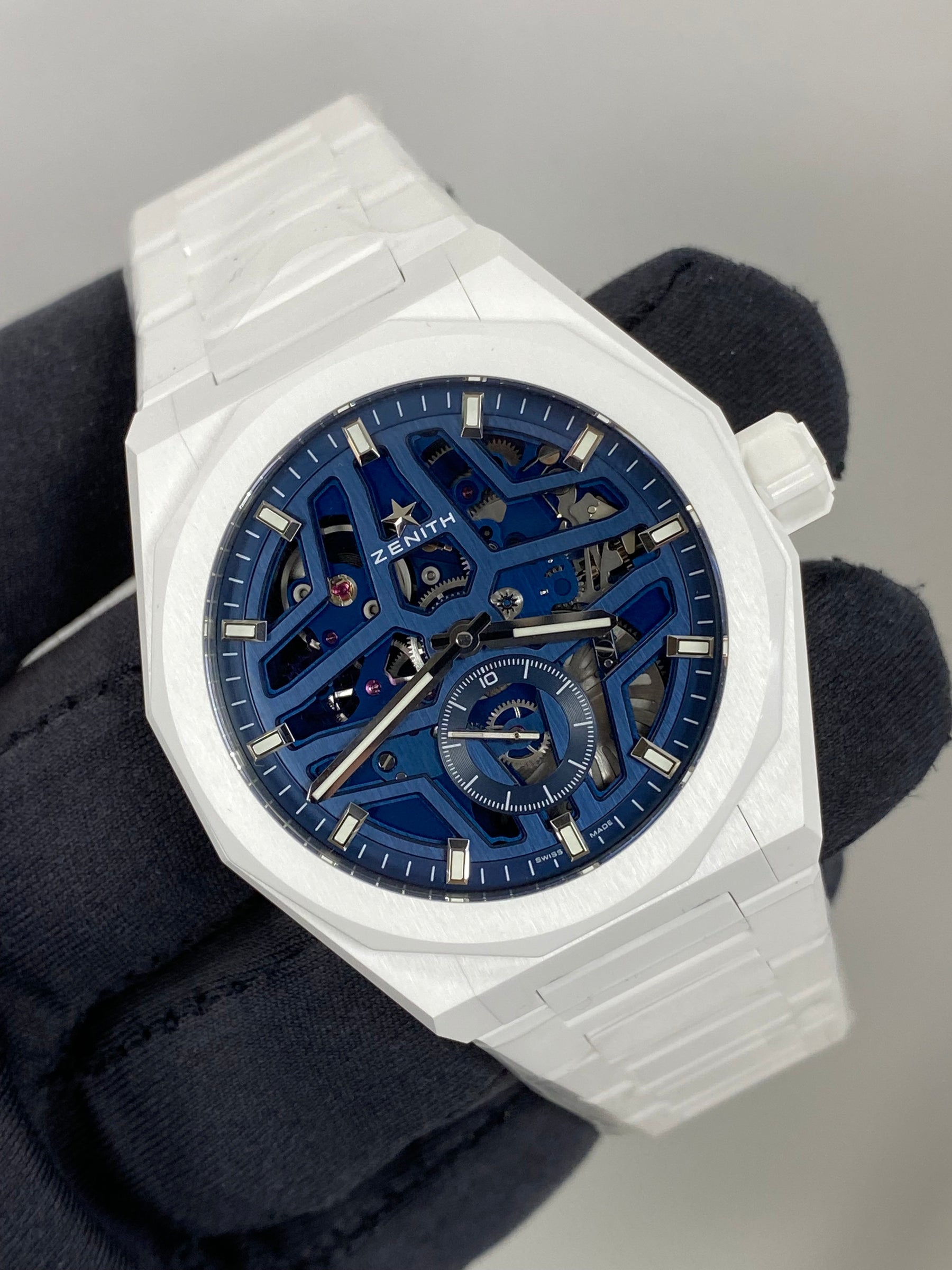 Zenith Defy Skyline 49.9301.3620.79 Complete 2026
