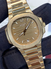 Patek Philippe Ladies Nautilus 7118/1R-010 Complete 2021
