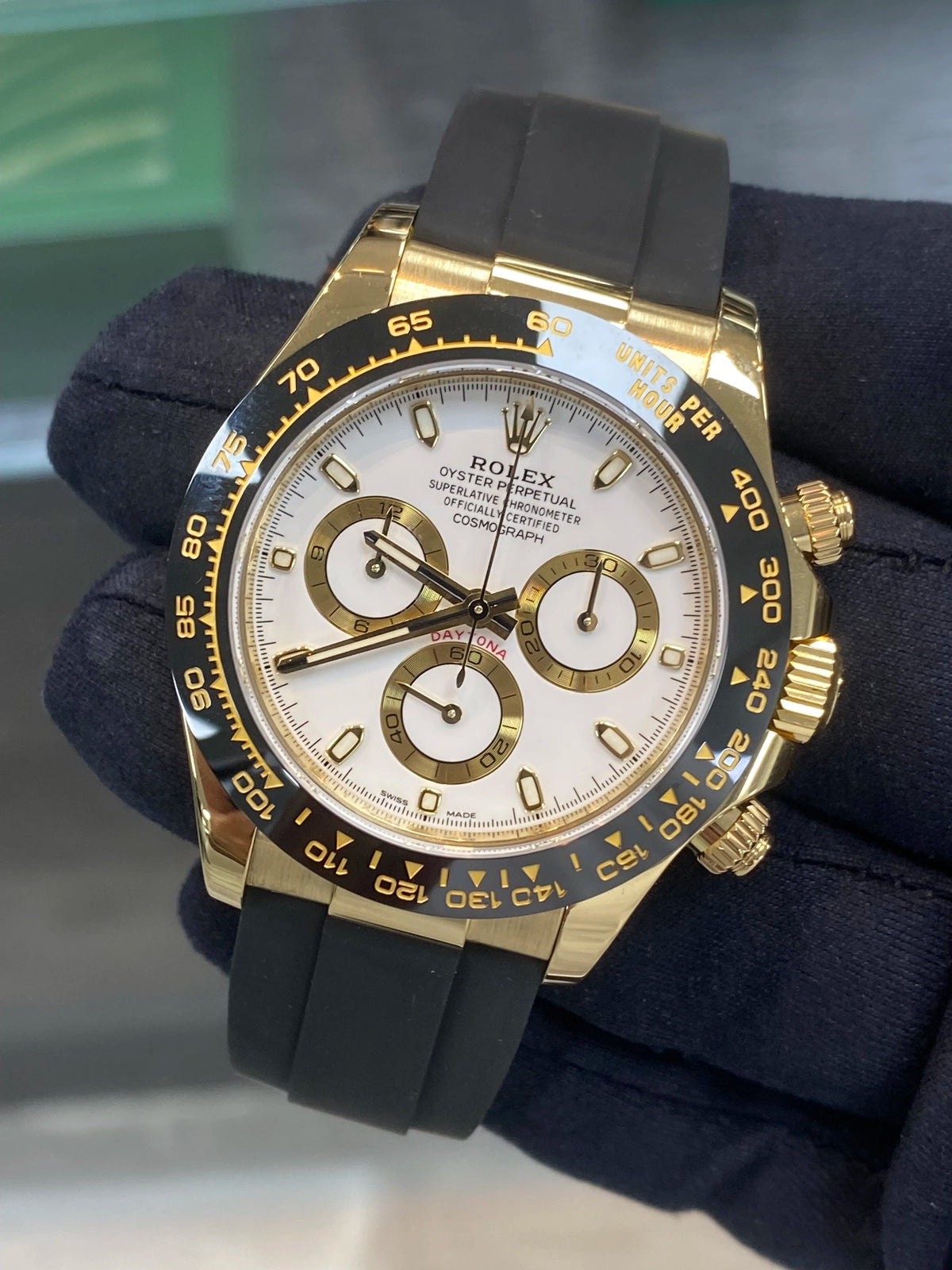 Rolex Daytona 116518 — listing photograph