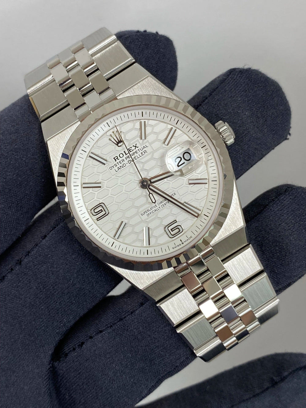 Rolex Land-Dweller 36 127234 Card 2026